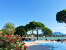 Ferienhaus Front Lake Resort Le Corti del Lago