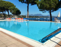 Ferienhaus Front Lake Resort Le Corti del Lago