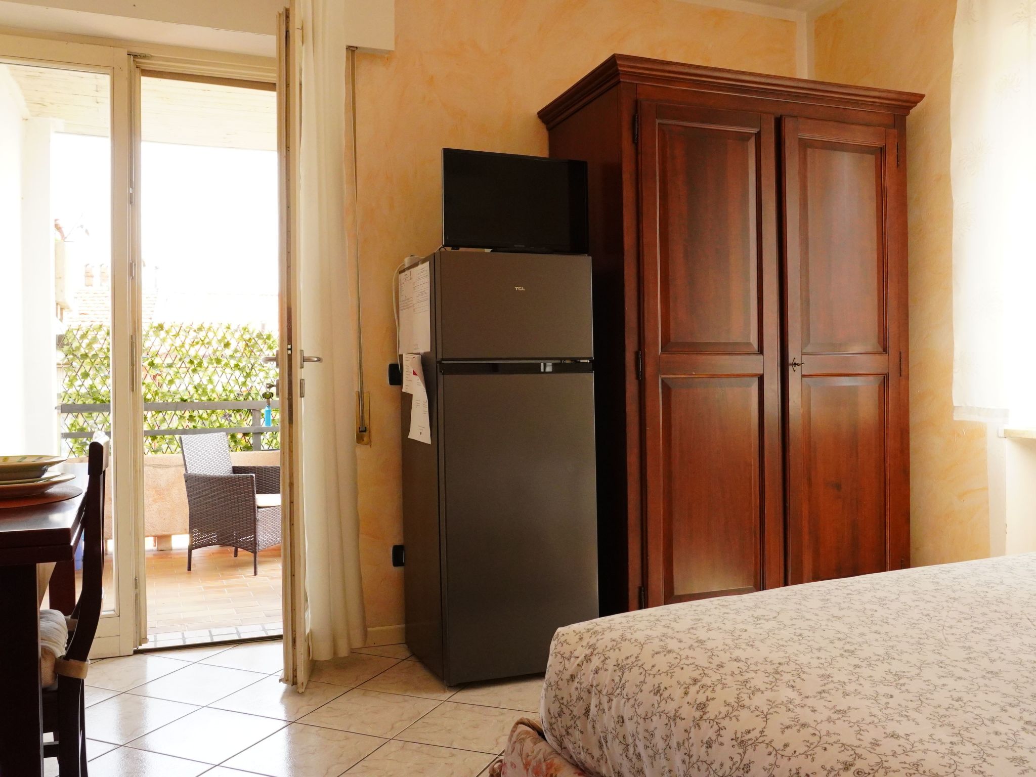 Studio-Apartment mit Seeblick-Drinnen