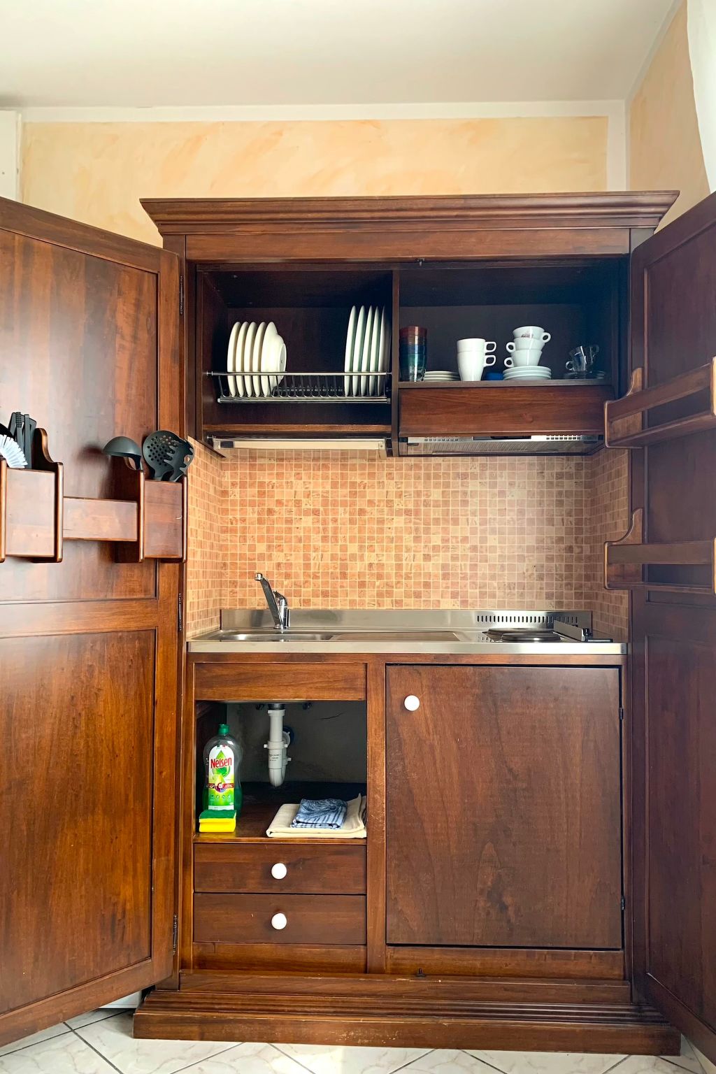 Studio-Apartment mit Seeblick-Drinnen