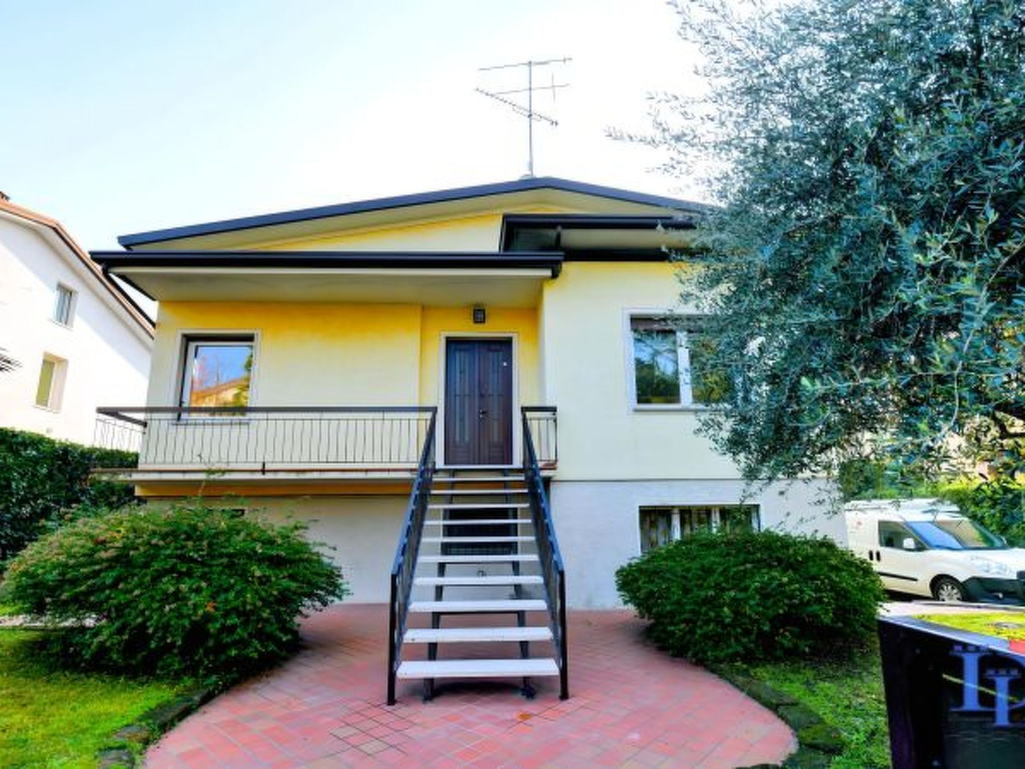 Villa Palm Garda Beach: Luxe aan het Gardameer voor 8 personen - foto 29