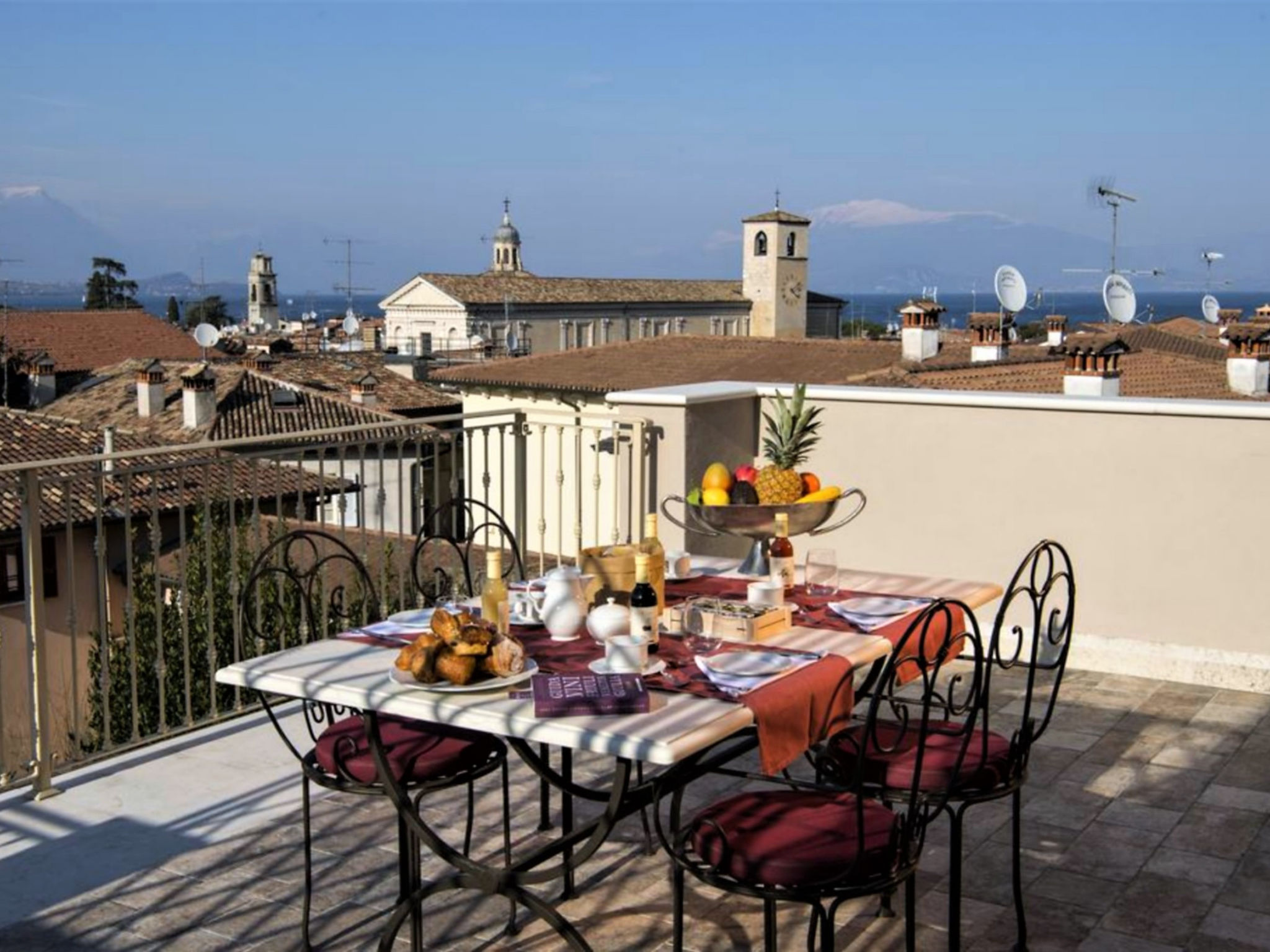 — Terrace (3 of 28)