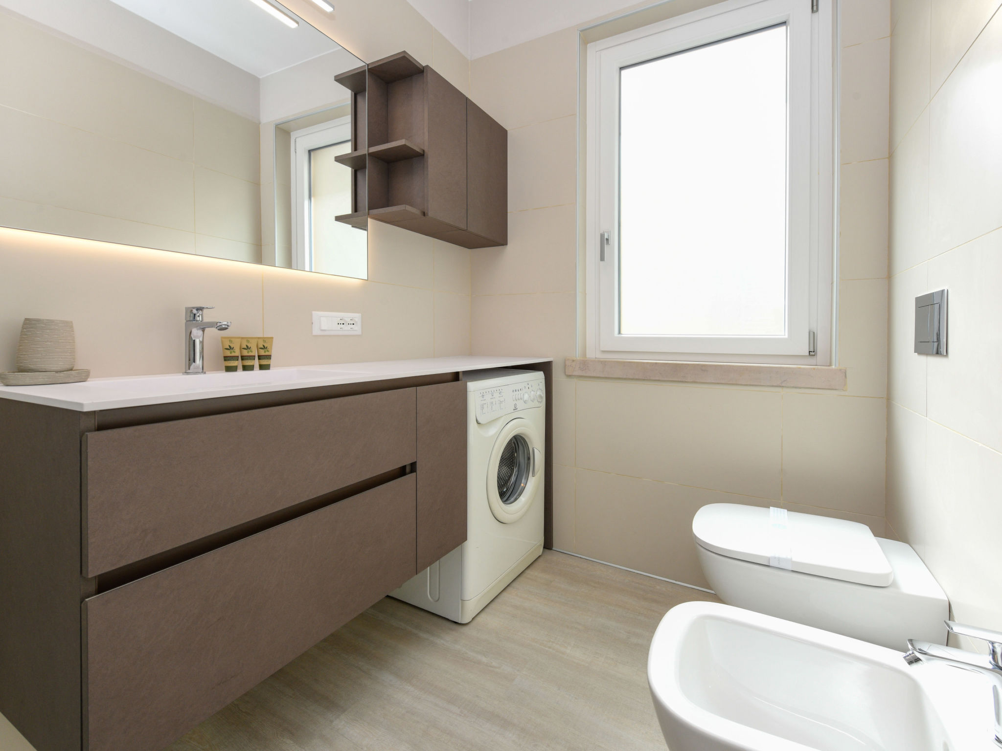 57 - Desenzanoloft : H2o Green Residence - Drinnen