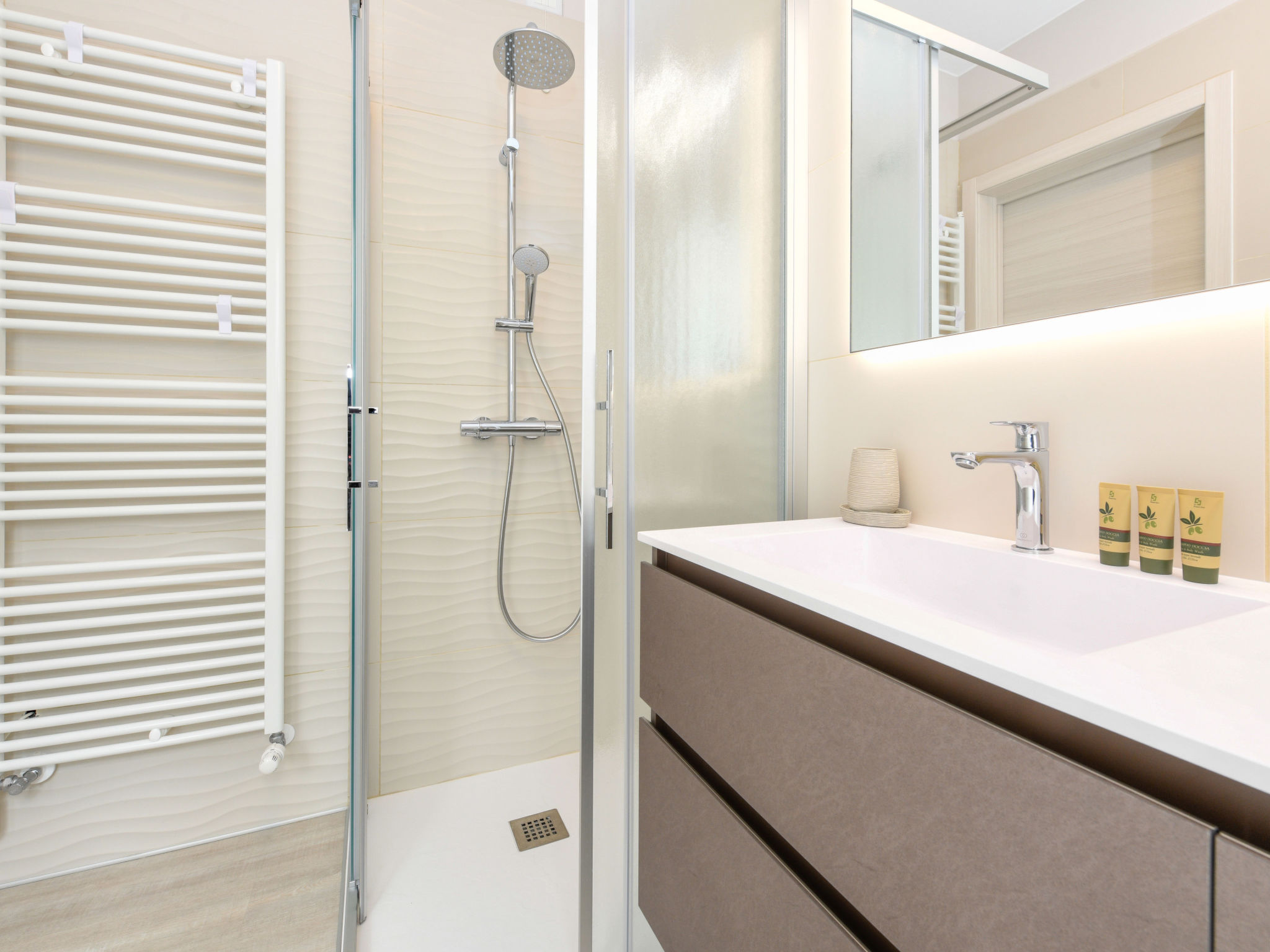 57 - Desenzanoloft : H2o Green Residence - Drinnen