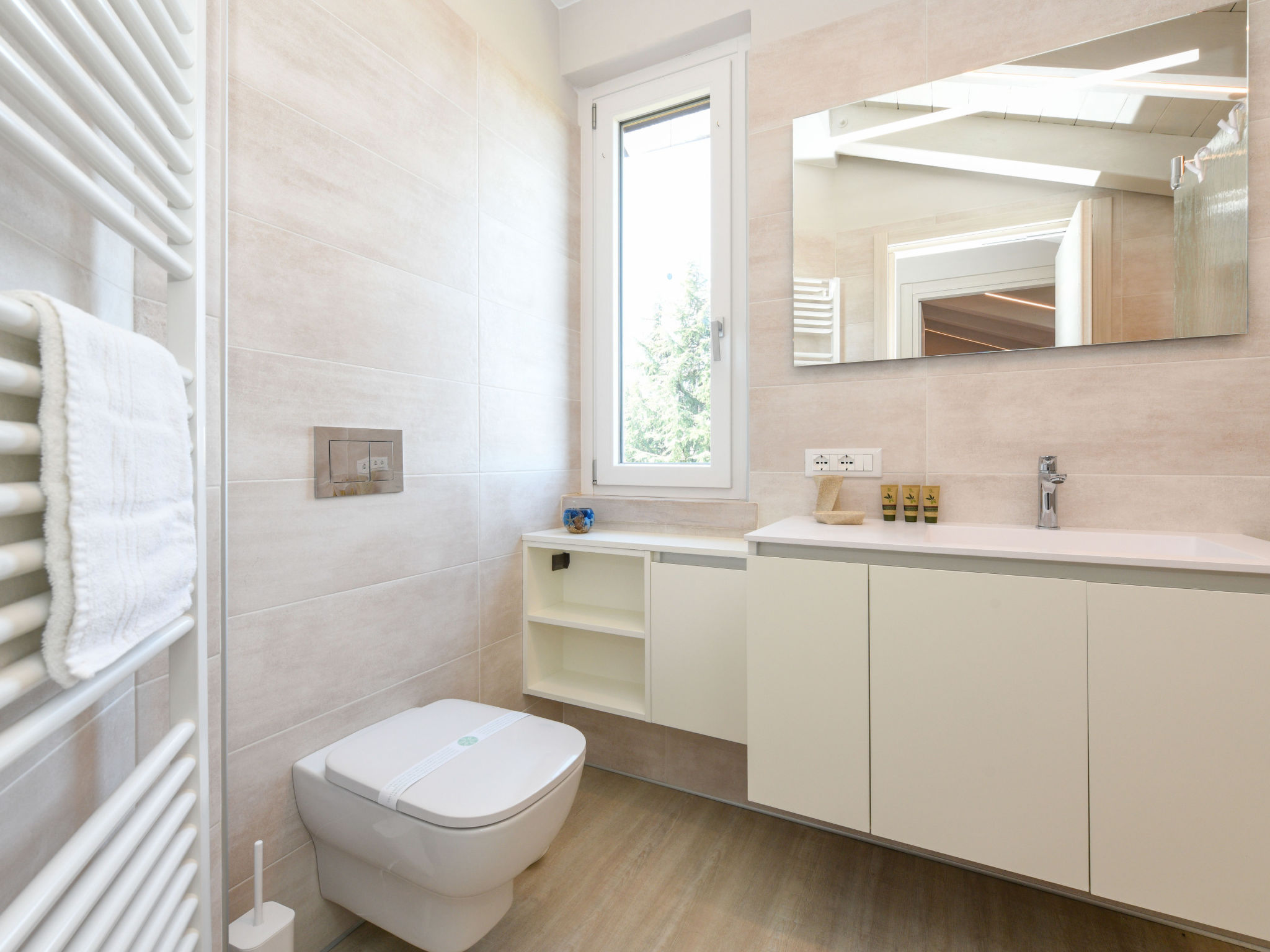 57 - Desenzanoloft : H2o Green Residence - Drinnen