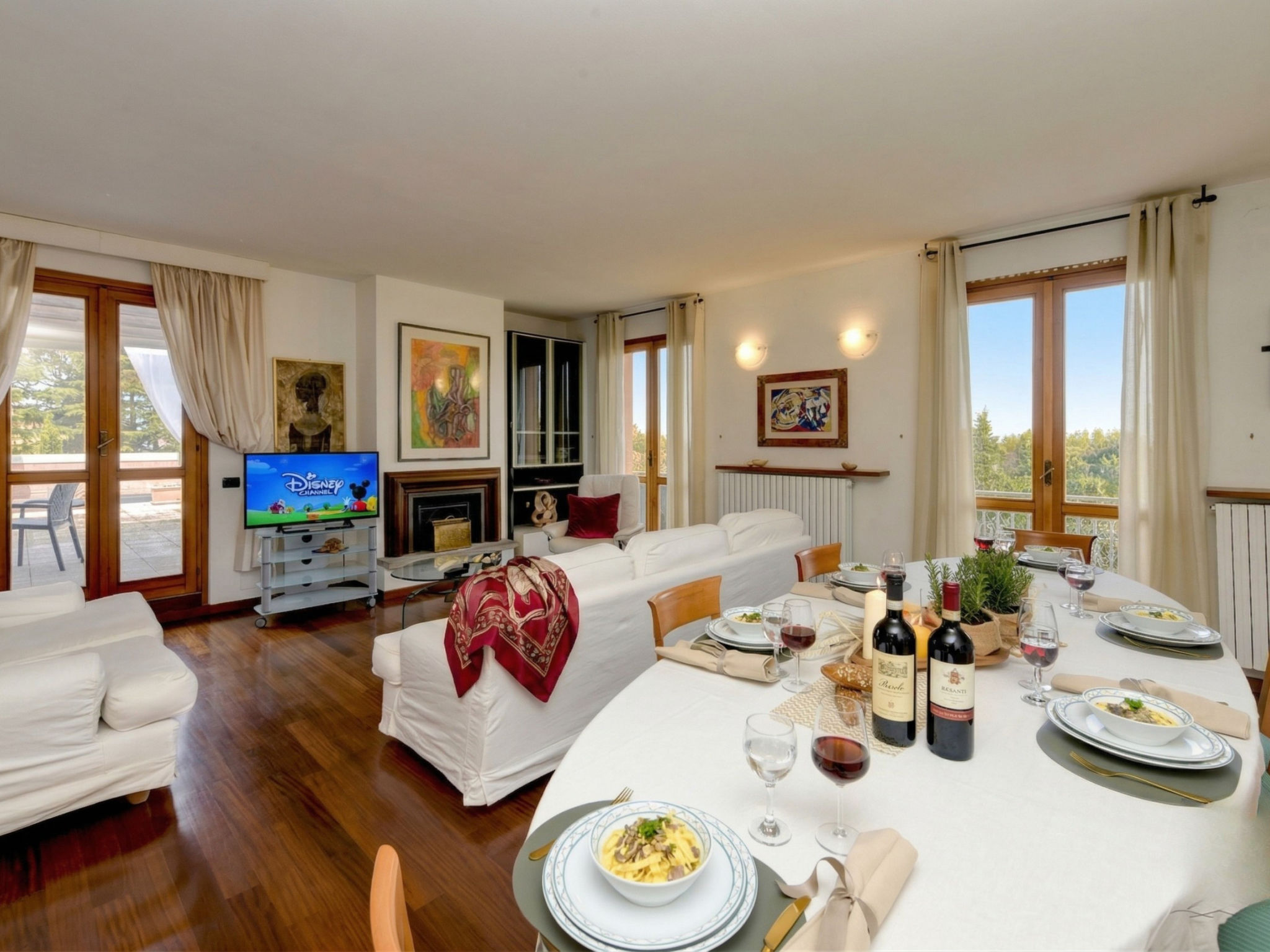 Kitchen / Dining Room