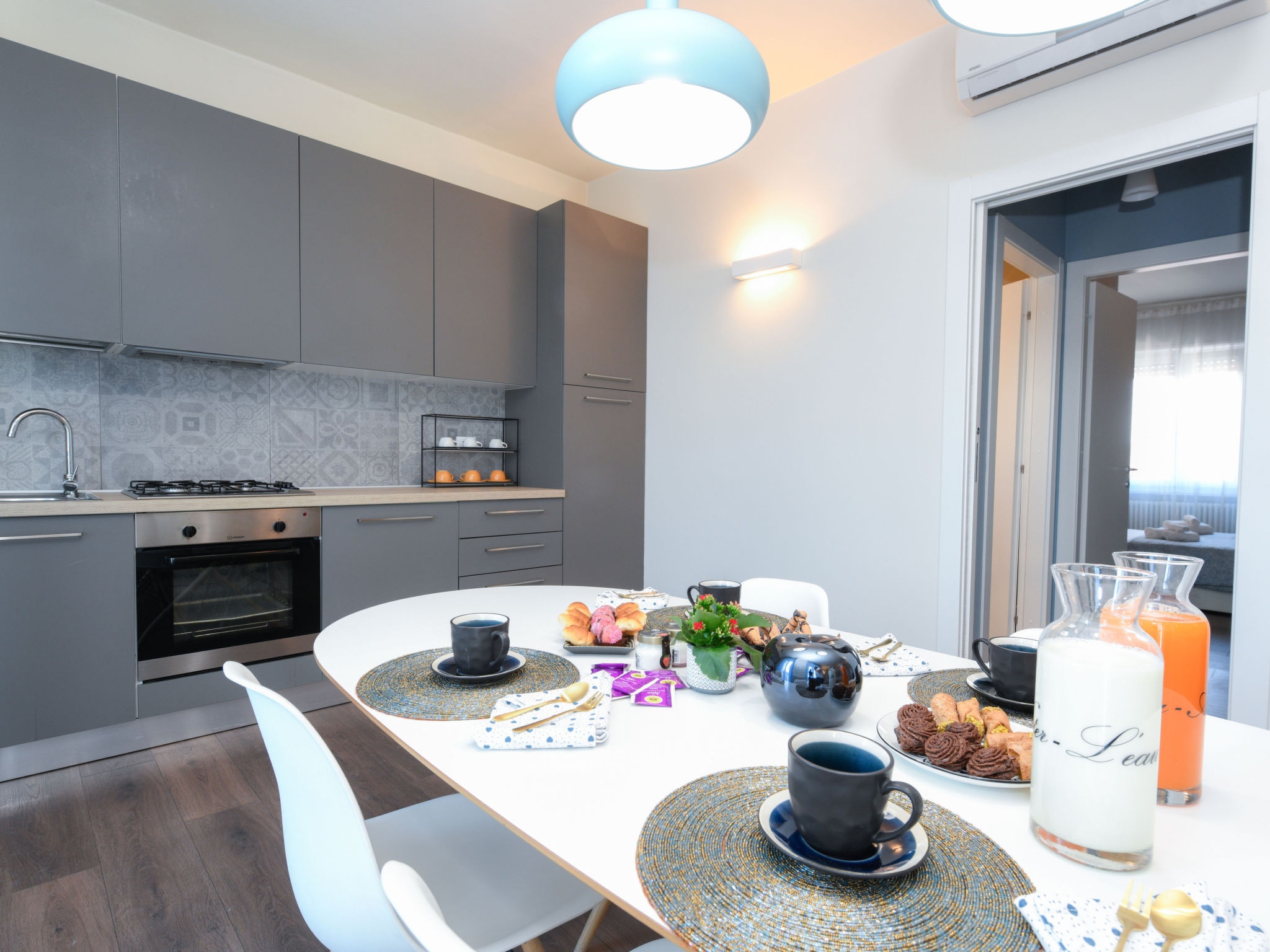 Kitchen / Dining Room