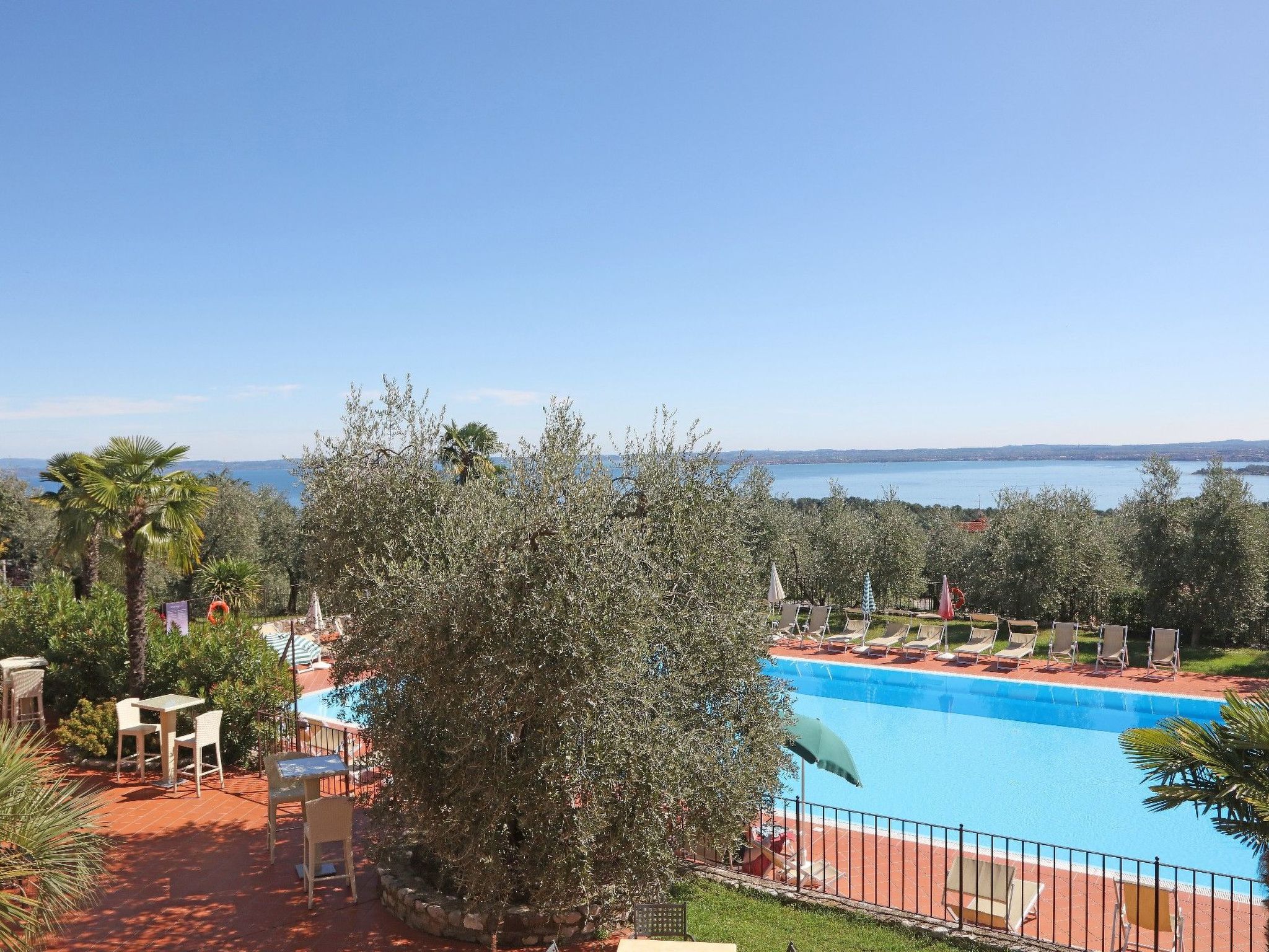 Helle Wohnung in den Hügeln des Gardasees Apartment in Manerba