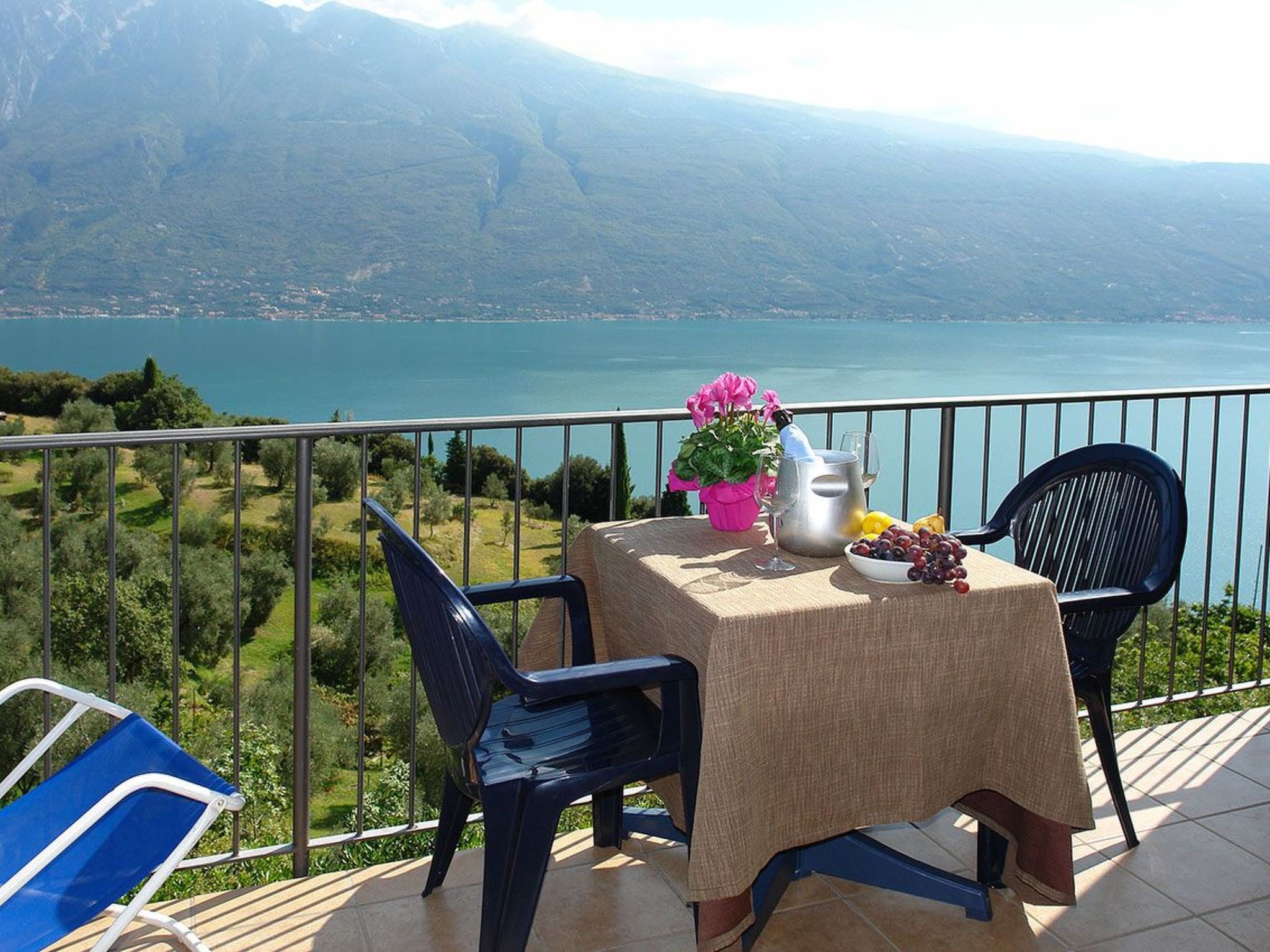 Zweizimmerwohnung mit Seeblick-Binnen