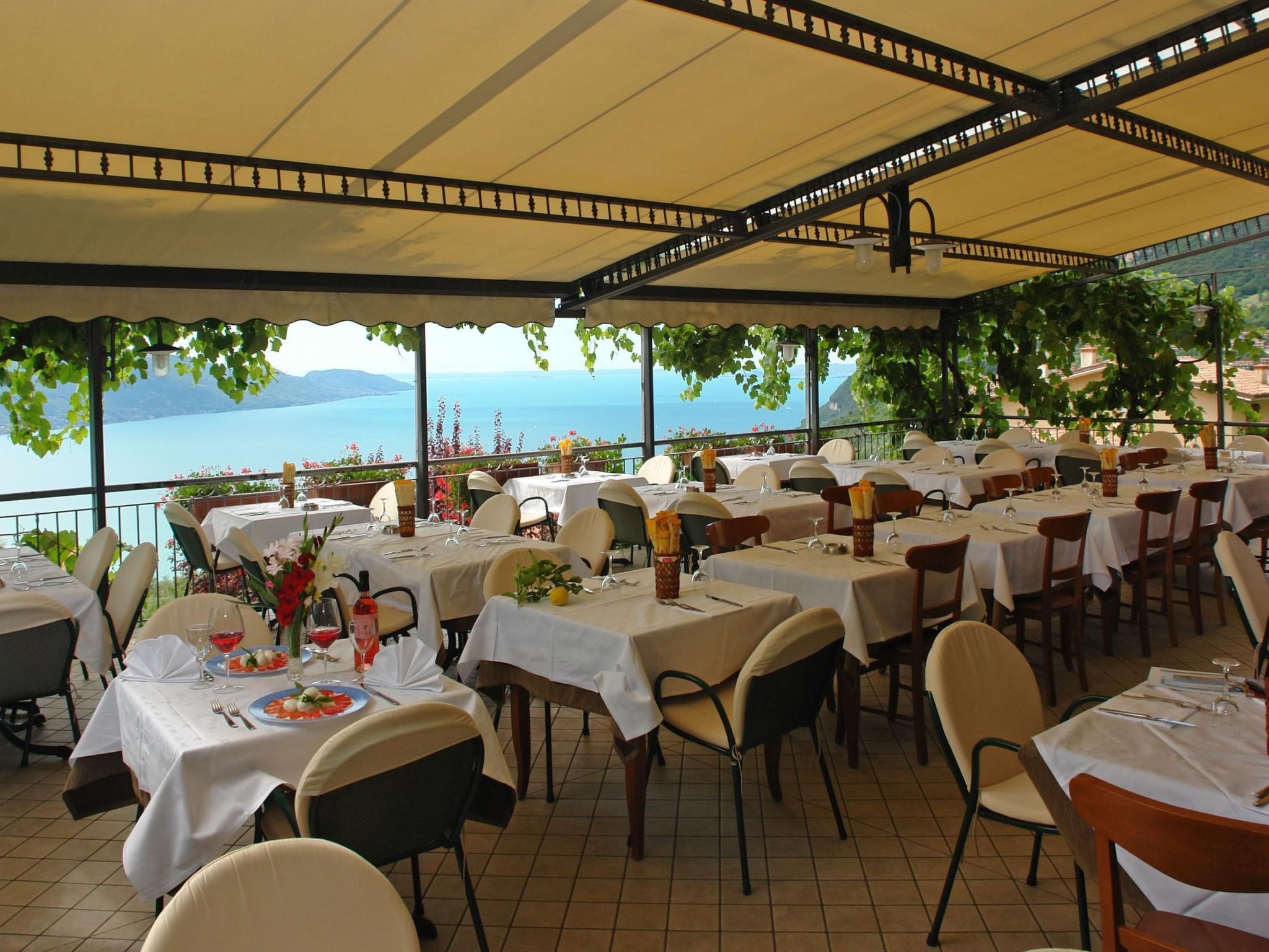 Zweizimmerwohnung mit Seeblick-Binnen