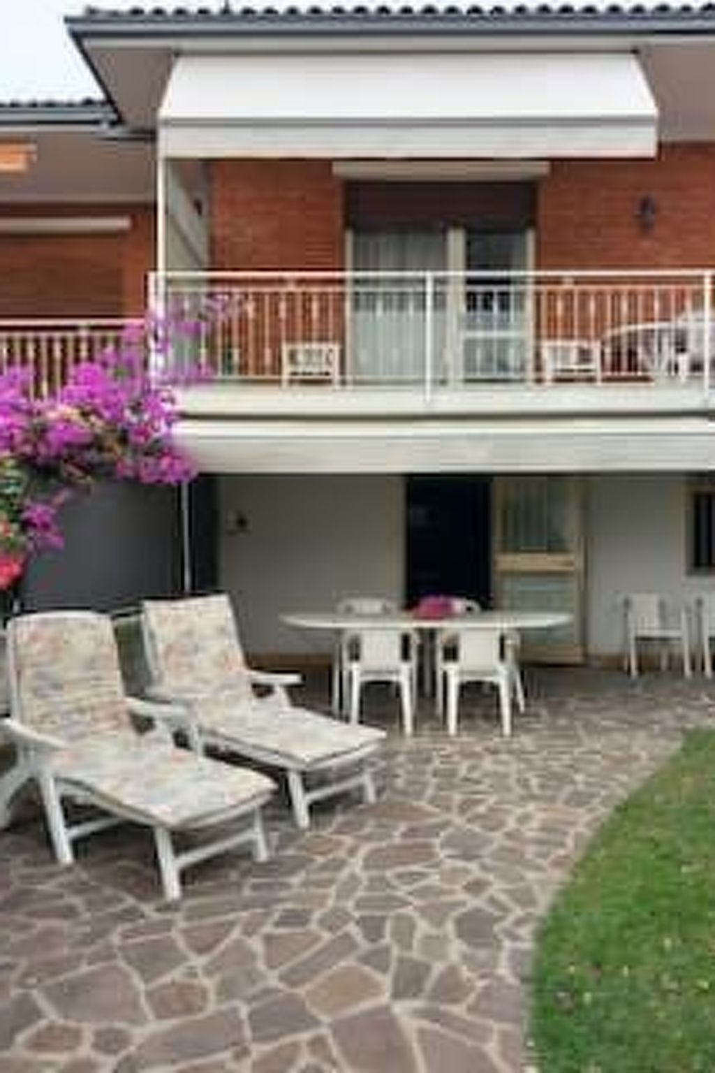 Heliopolis' Wohnung mit Dachterrasse-Inside