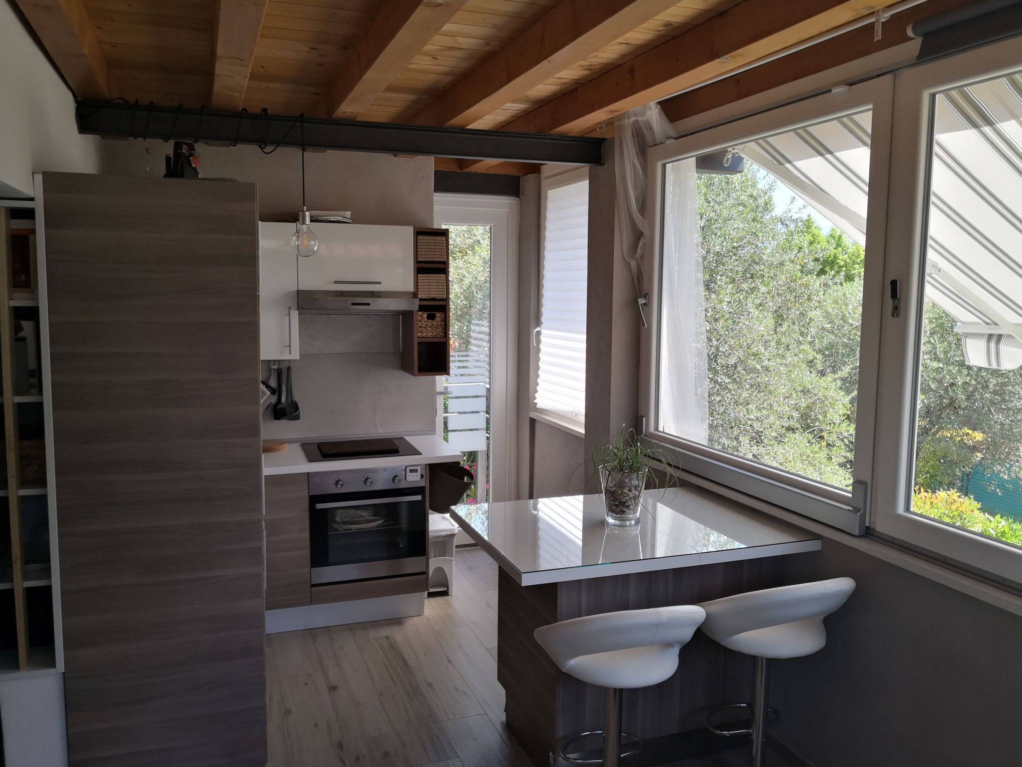 Freifläche mit direktem Zugang zum Strand-Drinnen