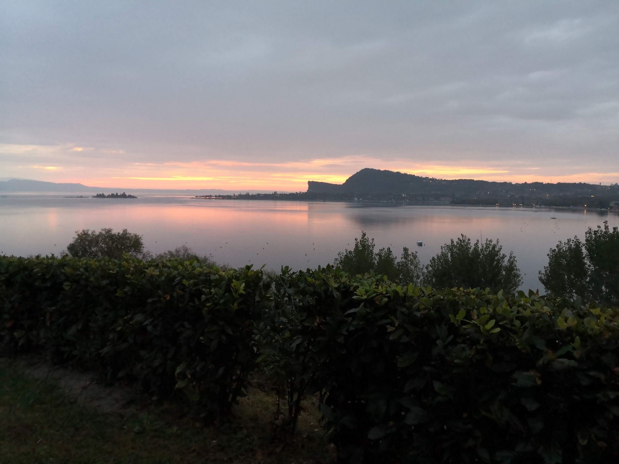 Freifläche mit direktem Zugang zum Strand-Drinnen