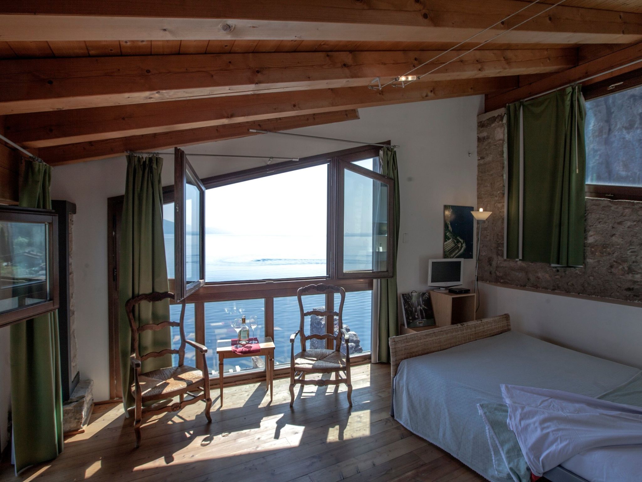 Clementina Romantisches Appartement mit Seeblick-Binnen