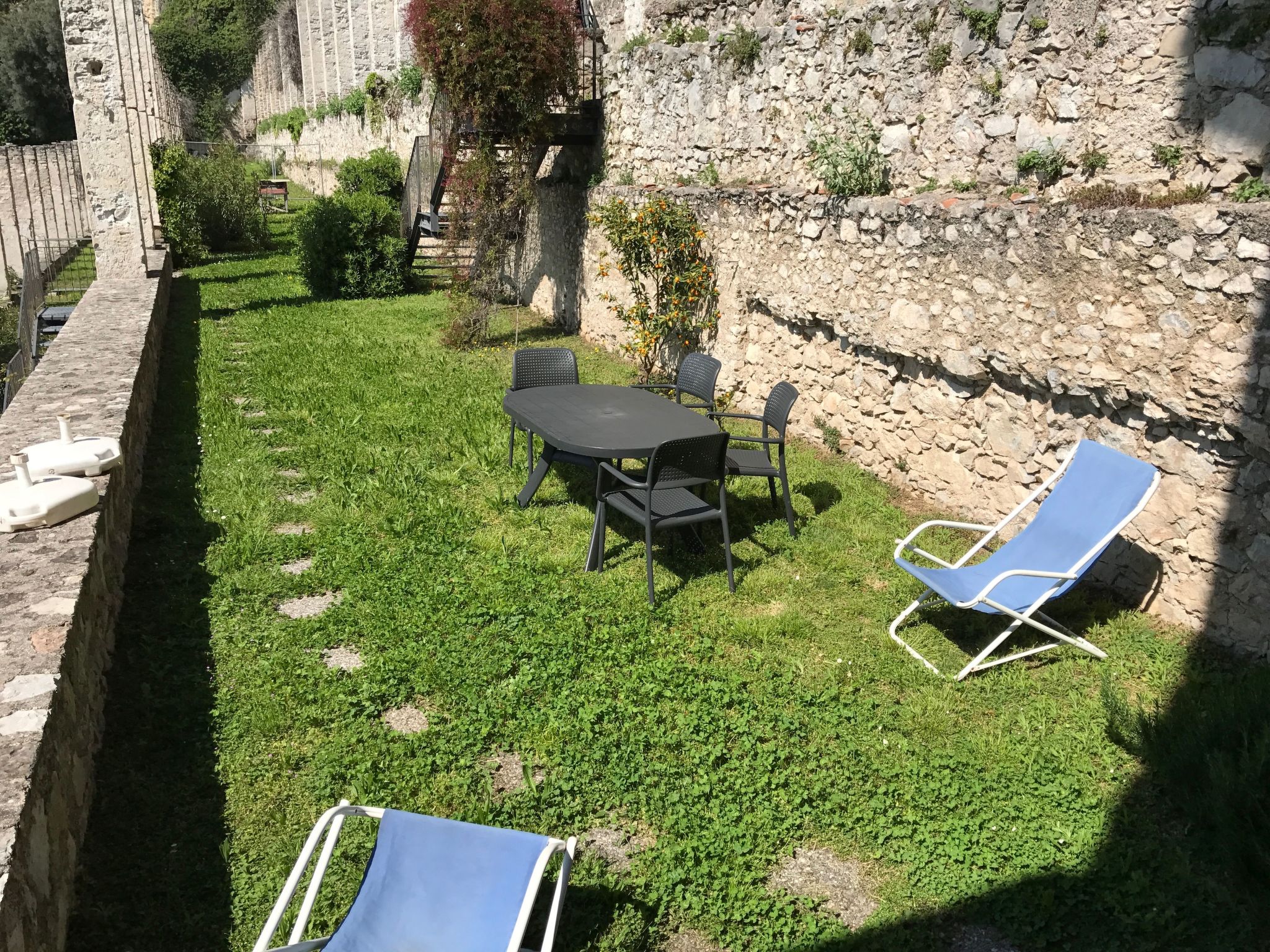 Kumquat Studio mit Garten- und Seeblick-Inside