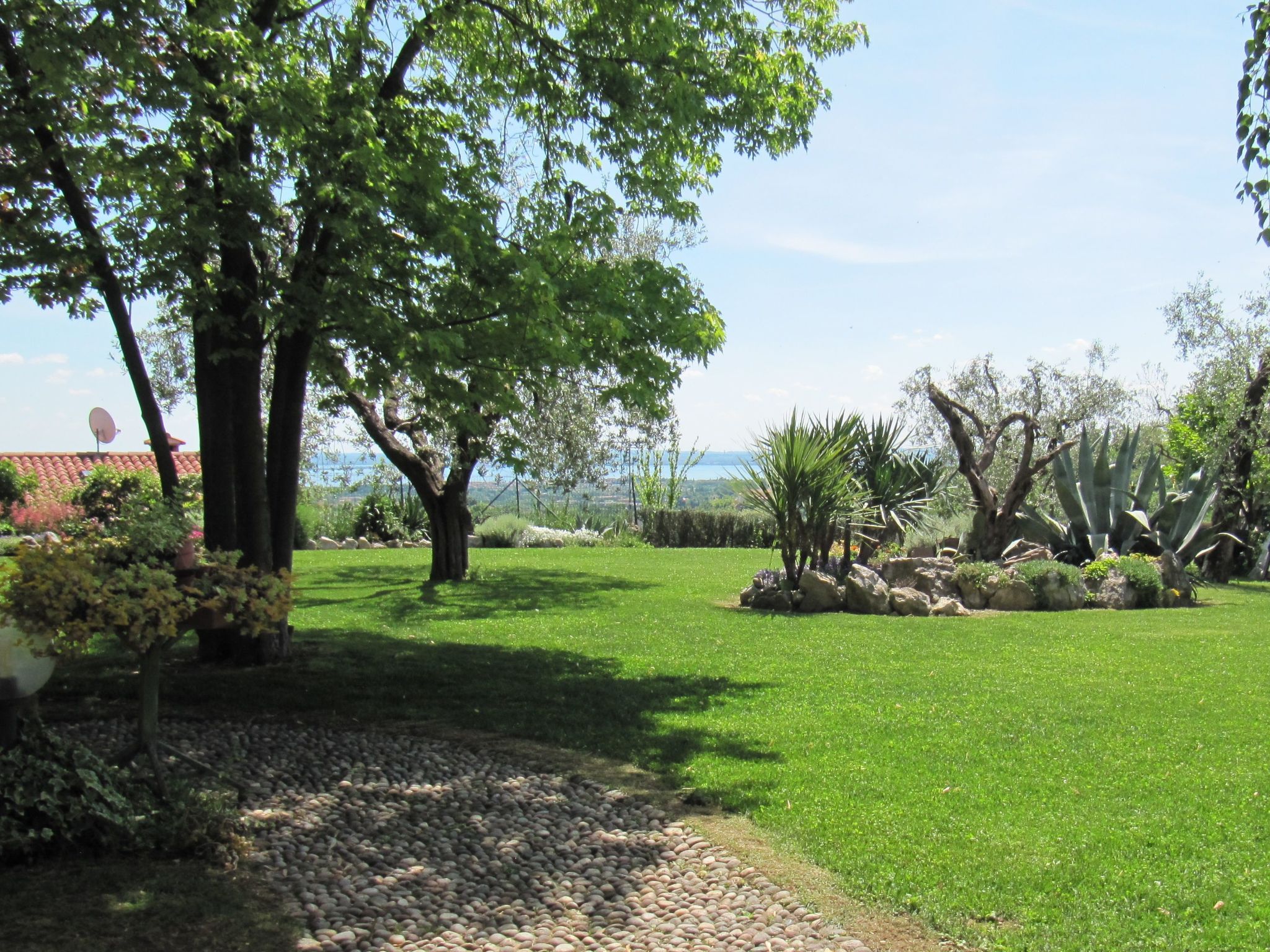 Wohnung mit Blick auf den Gardasee-Binnen