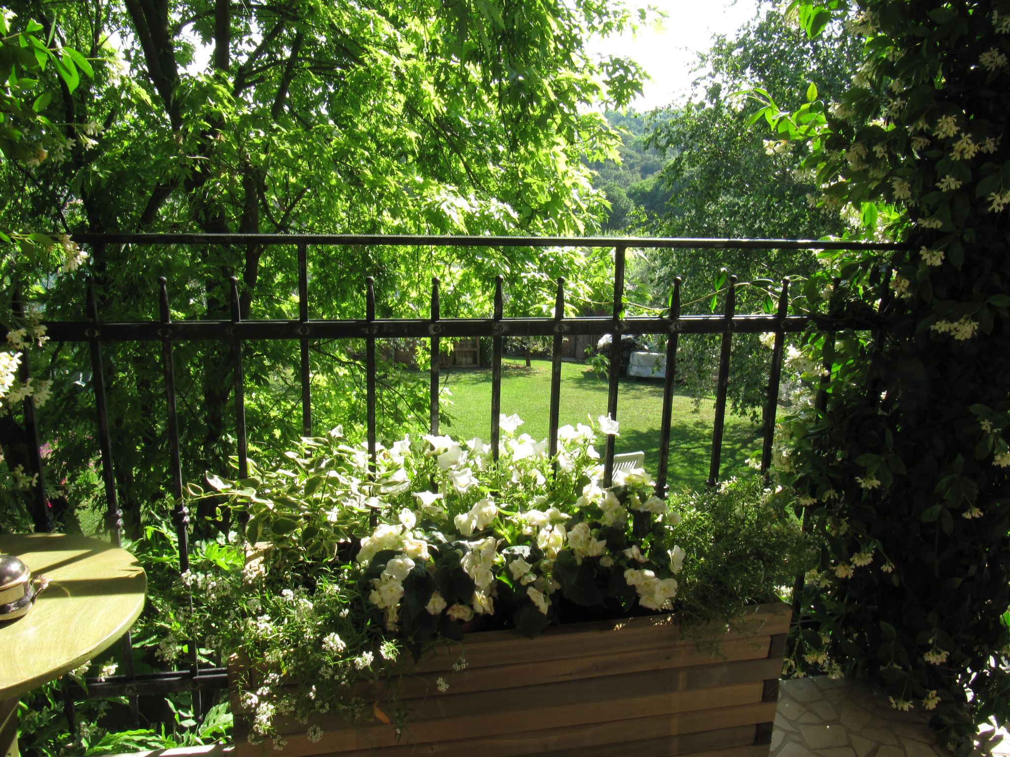 Wohnung mit Blick auf den Gardasee-Binnen
