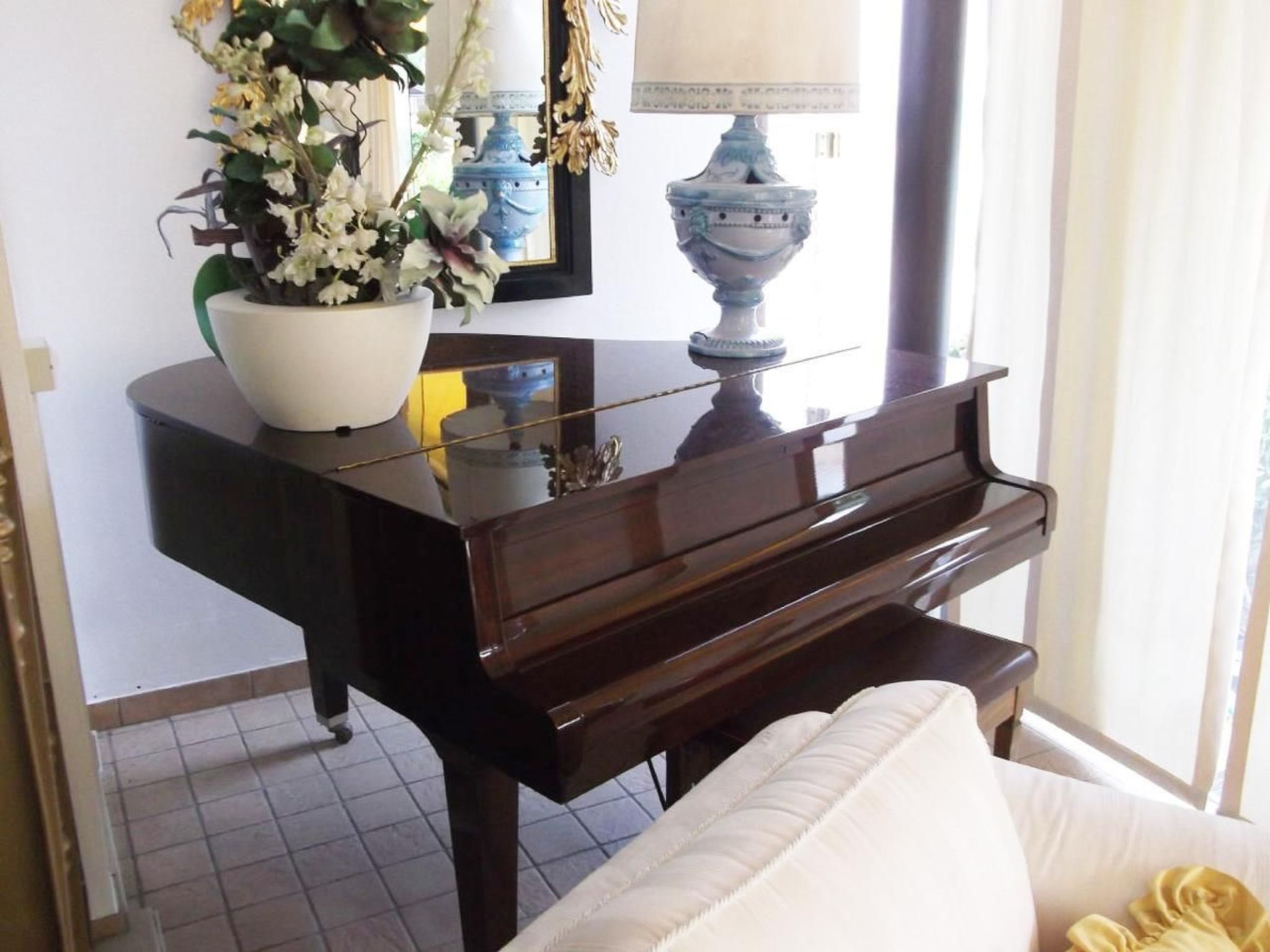 Villa Paradiso, 200 m² Ferienhaus-Binnen