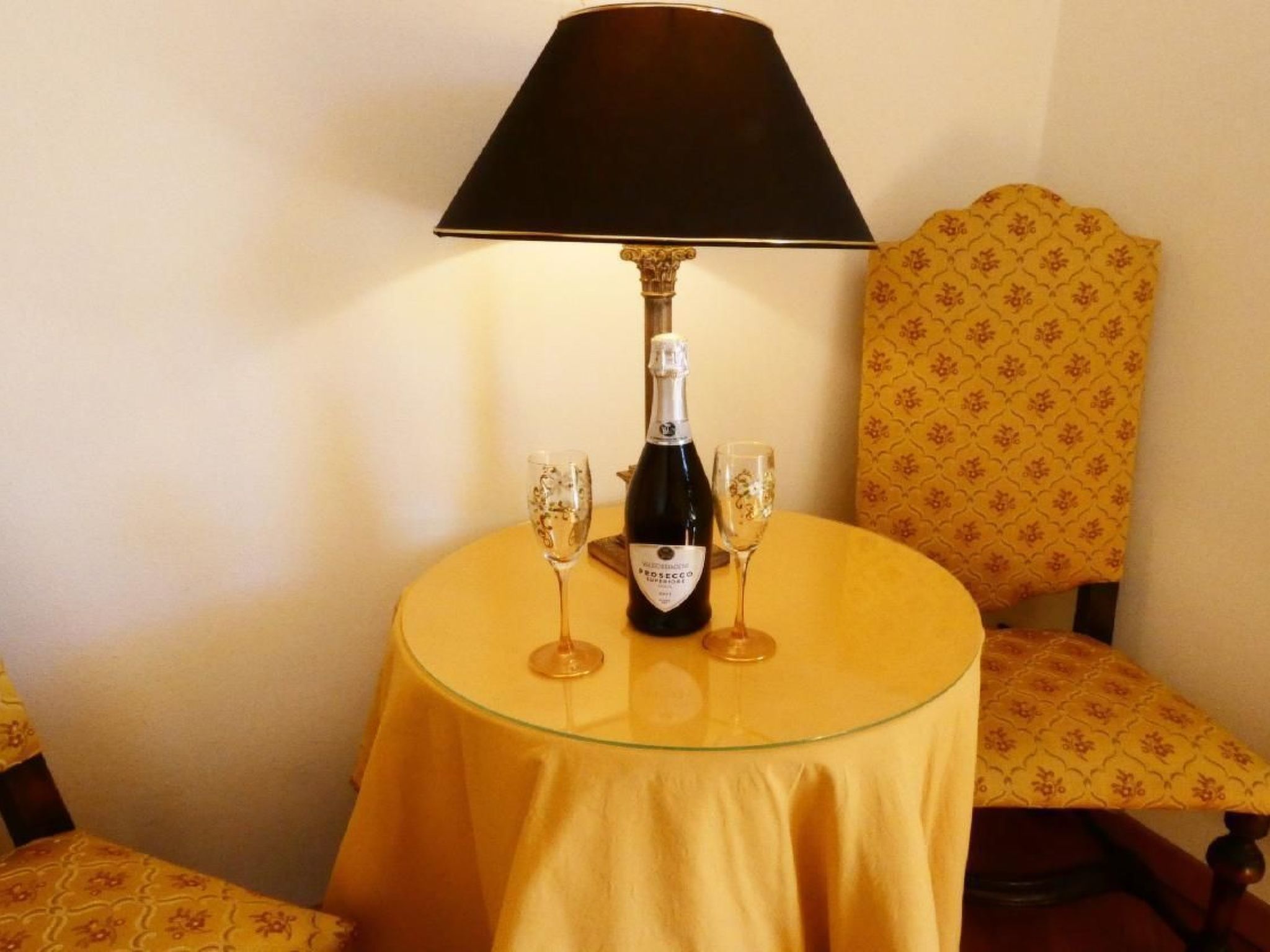 Villa Paradiso, 200 m² Ferienhaus-Binnen