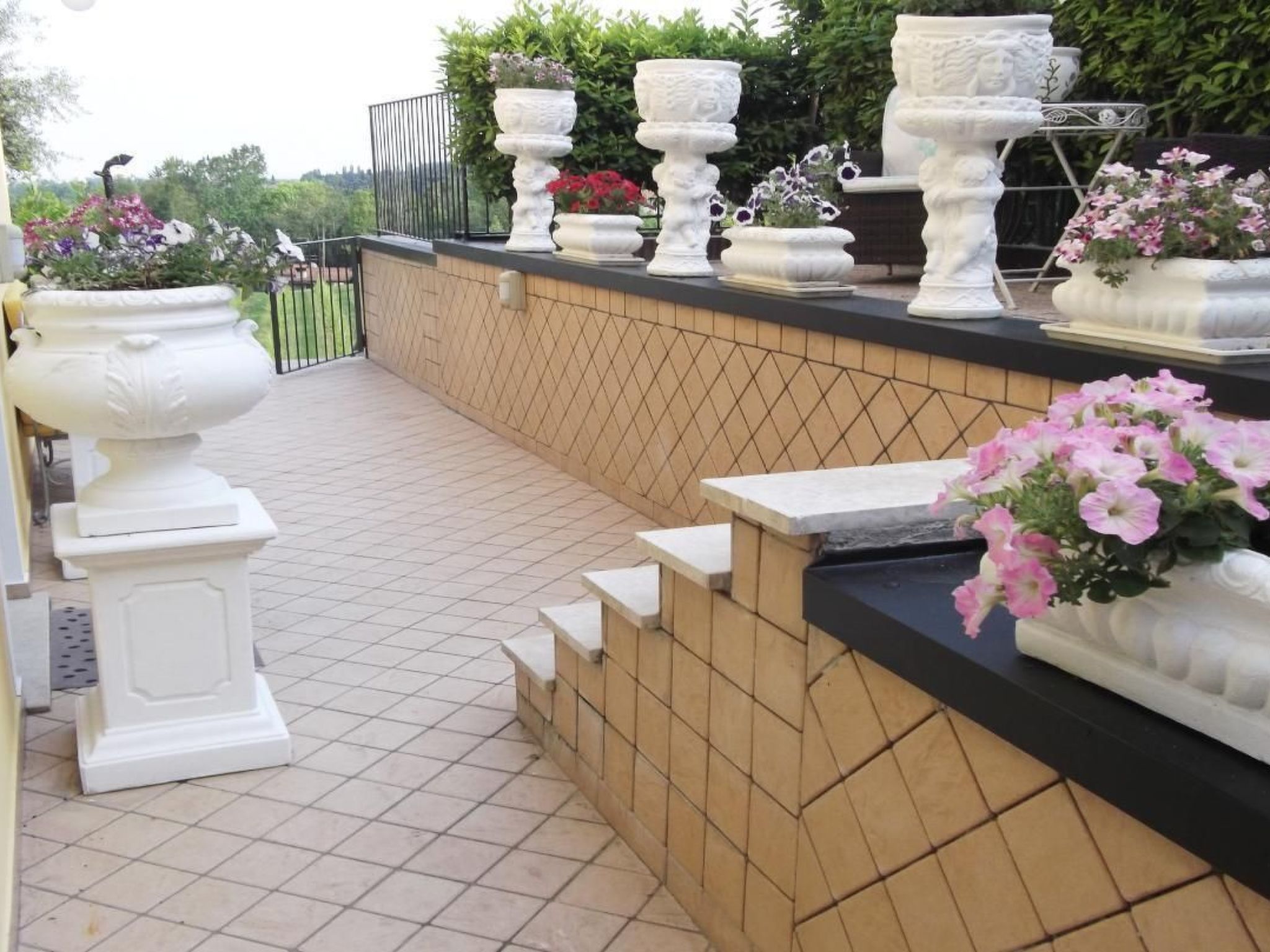 Villa Paradiso, 200 m² Ferienhaus-Binnen