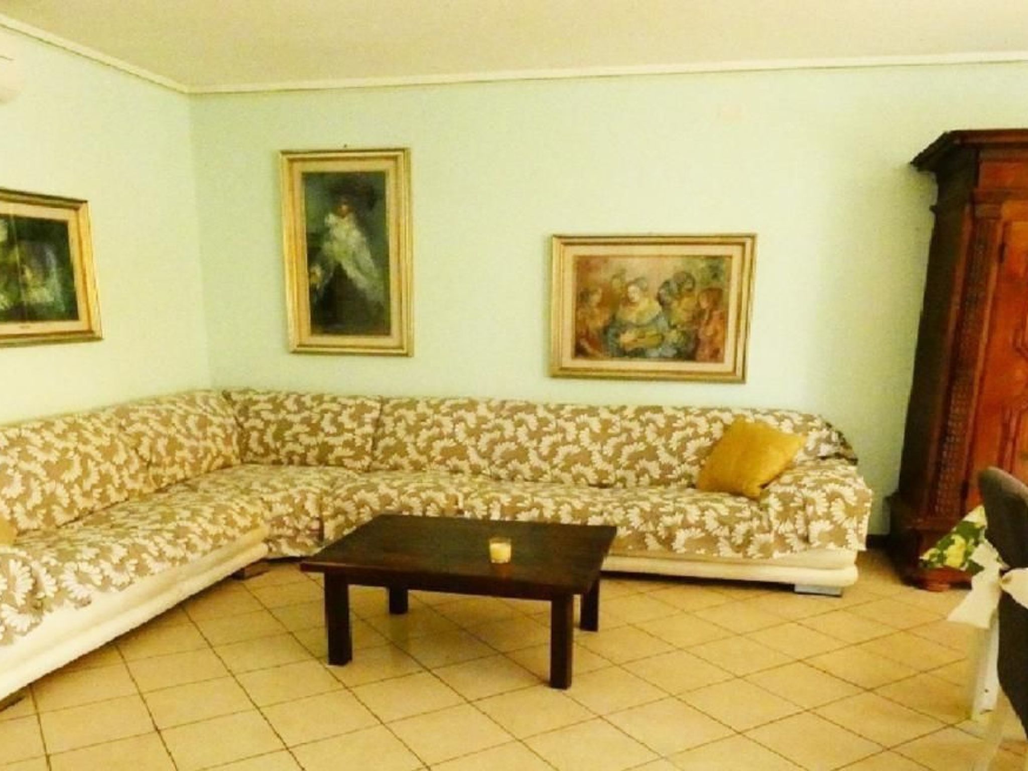 Villa Paradiso, 200 m² Ferienhaus-Binnen