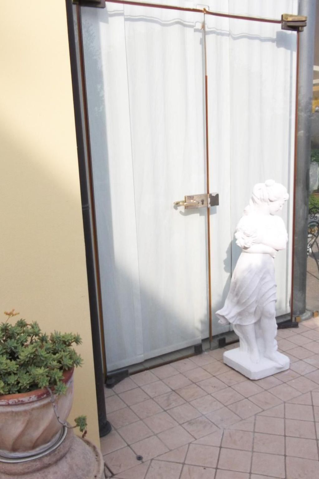 Villa Paradiso, 200 m² Ferienhaus-Binnen