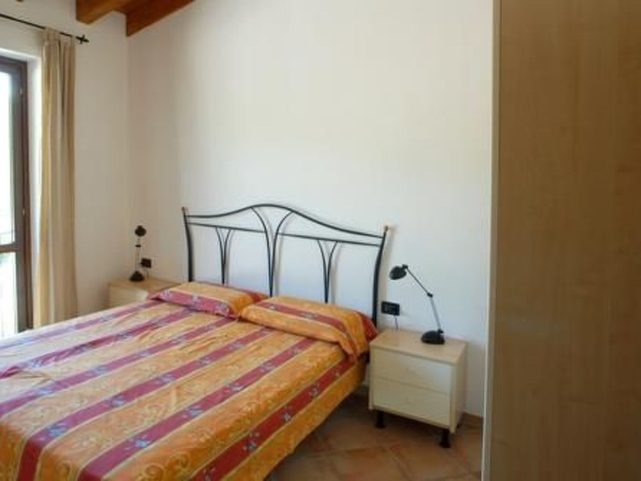 "Dreizimmerwohnung mit Balkon-Binnen