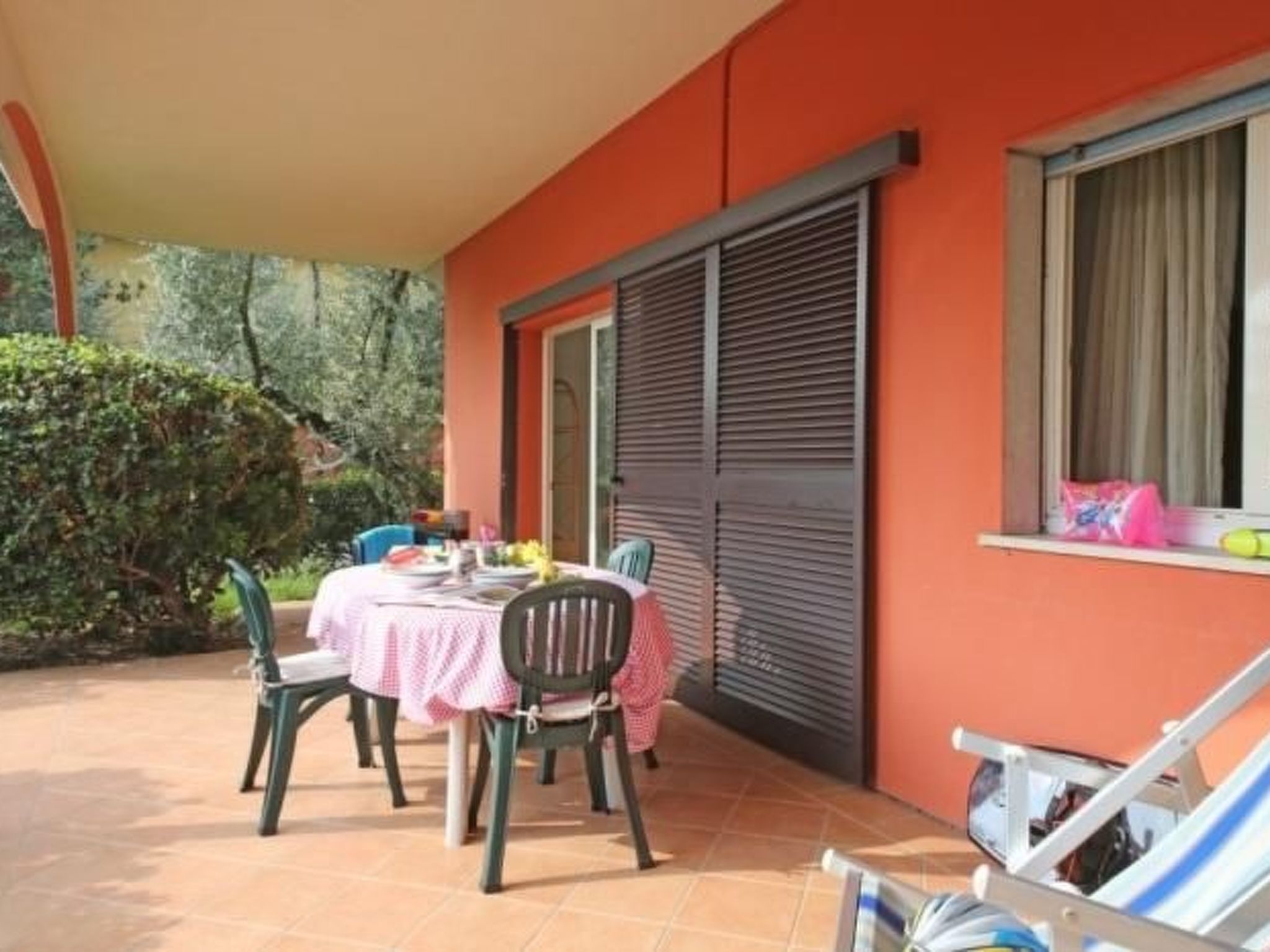 Dreizimmerwohnung in Villa eine Ebene-Inside