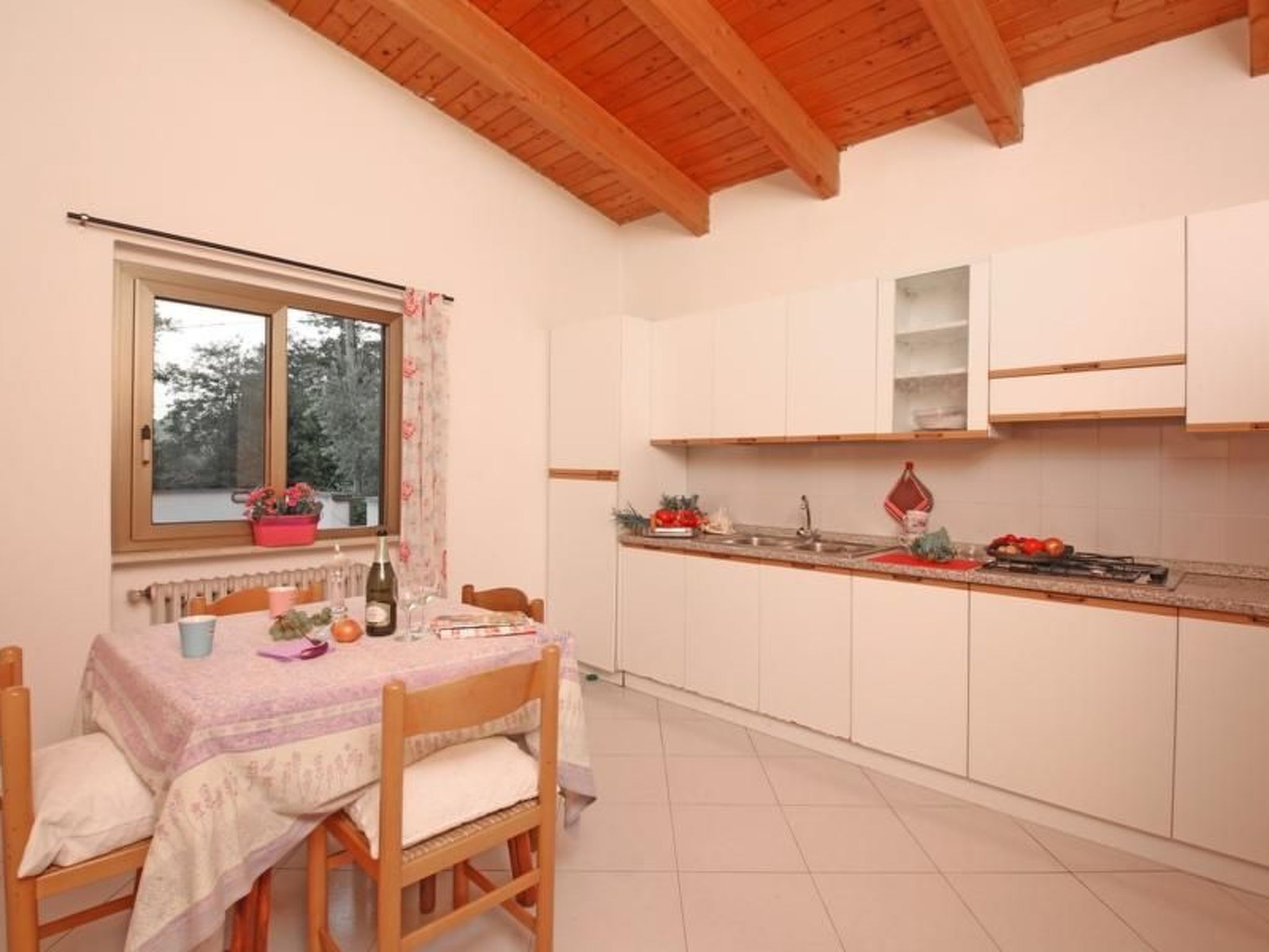 Appartement in Villaggio Sanghen mit Garten, Terrasse und gemeinsamem Pool-Inside