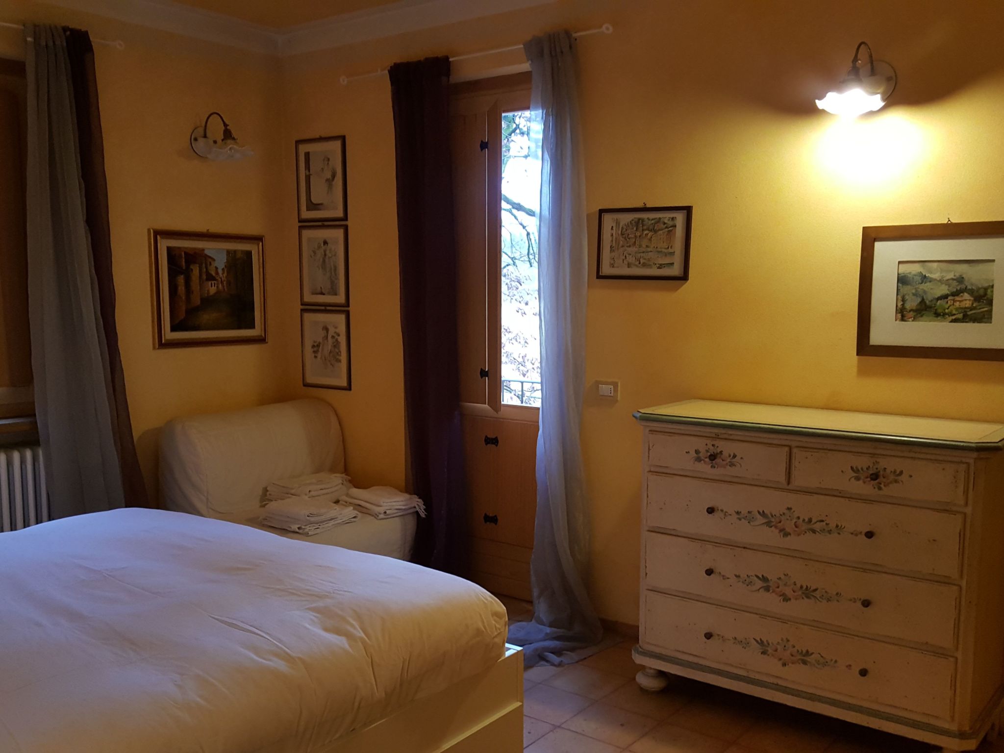 Wohnung mit Grill, Pool und Terrasse-Binnen