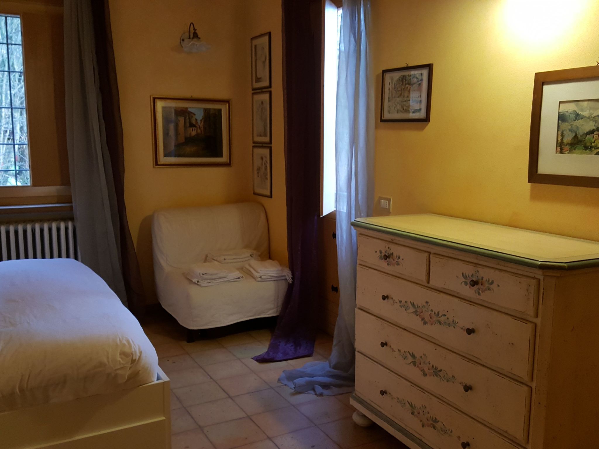 Wohnung mit Grill, Pool und Terrasse-Binnen