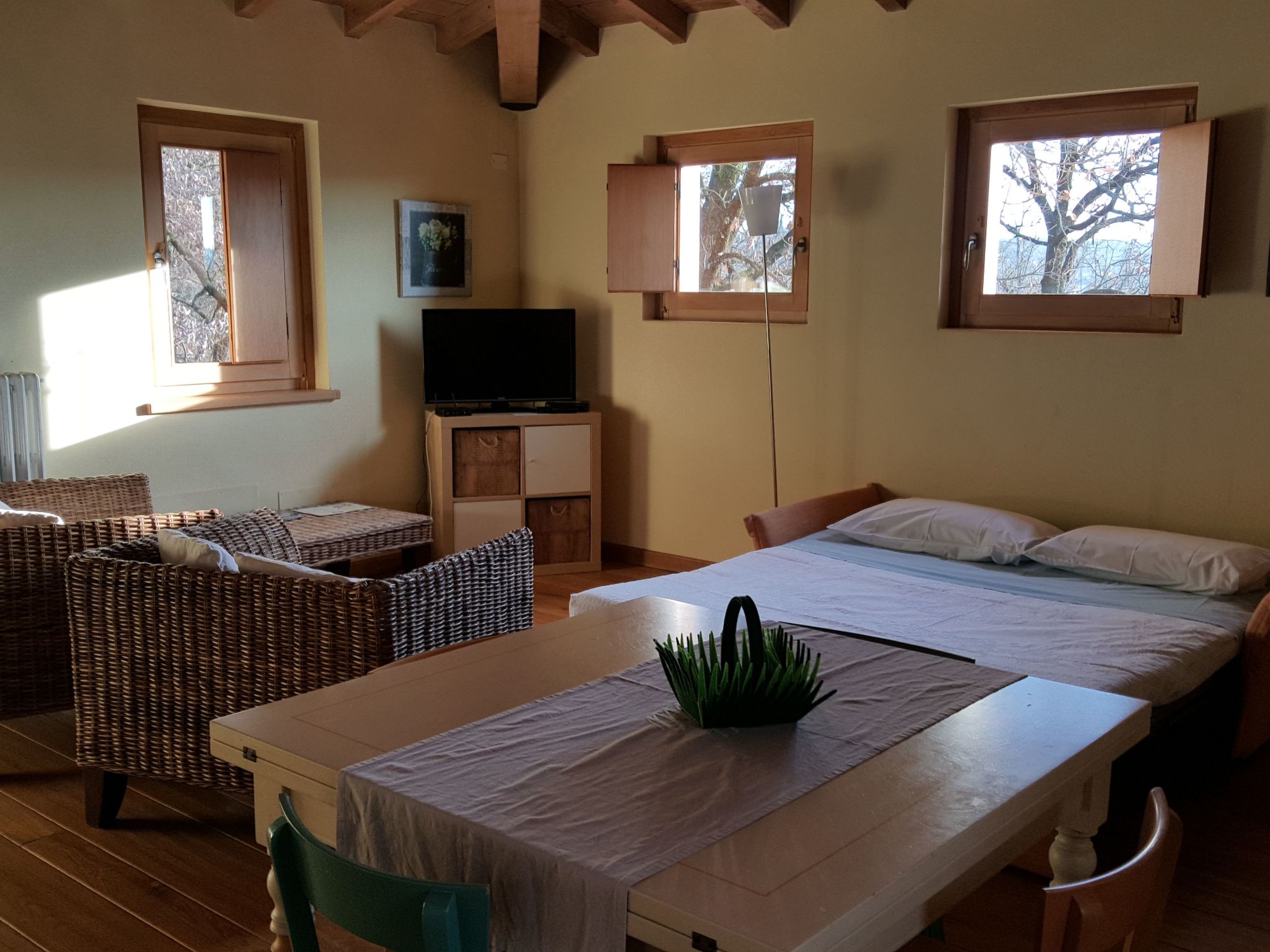 Wohnung mit Grill, Pool und Terrasse-Binnen