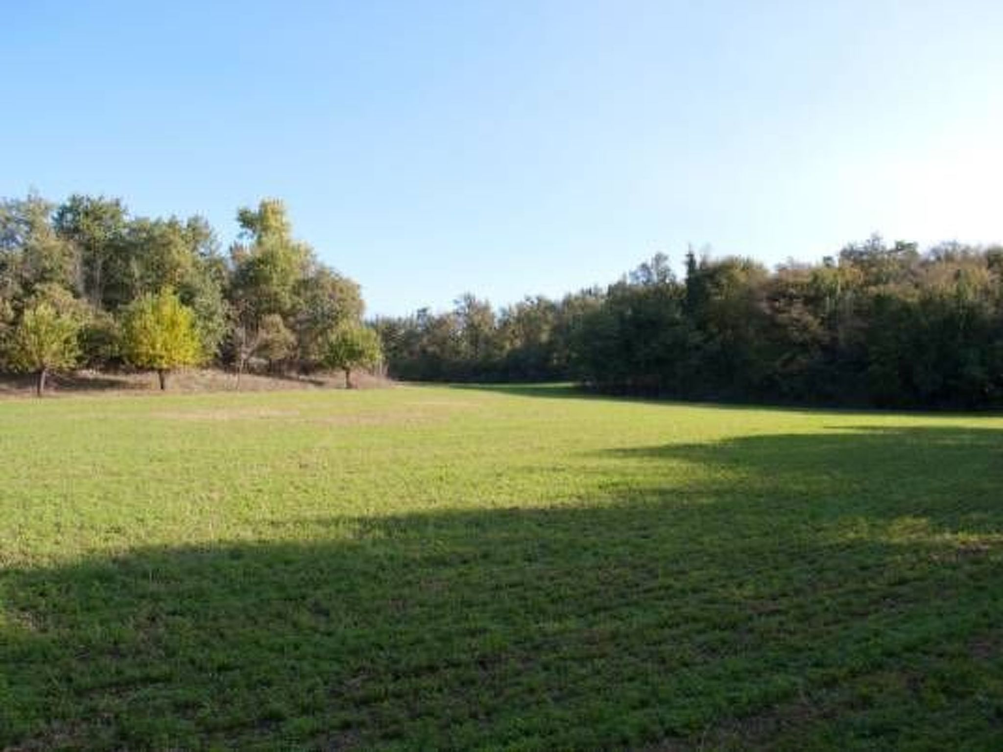 Wohnung mit Grill, Pool und Terrasse-Binnen