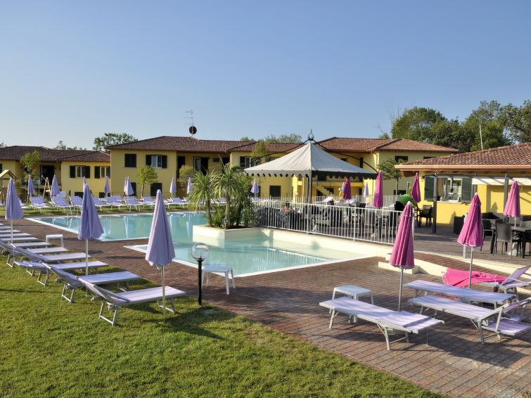 6-persoons appartement in Moniga del Garda op 1 km van het strand in Moniga del Garda