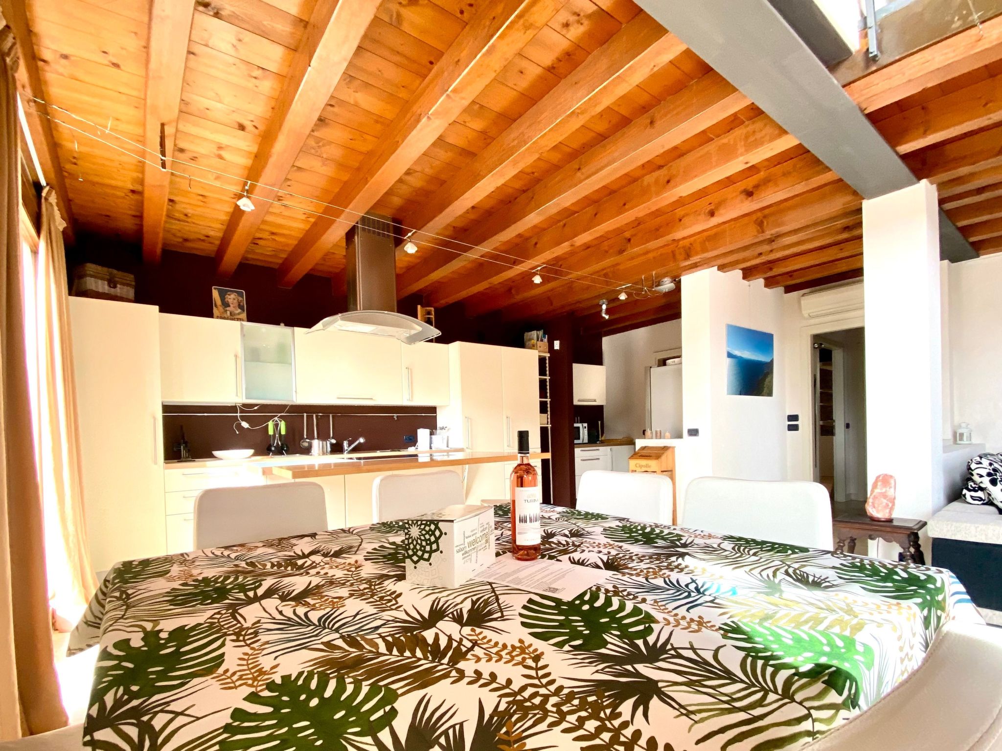 Wohnung mit privatem Garten und schöner Aussicht-Binnen