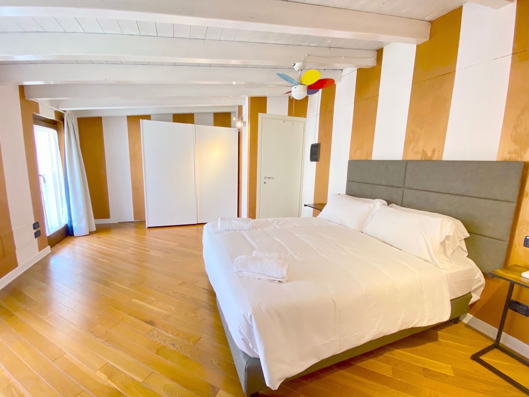 Wohnung mit privatem Garten und schöner Aussicht-Binnen