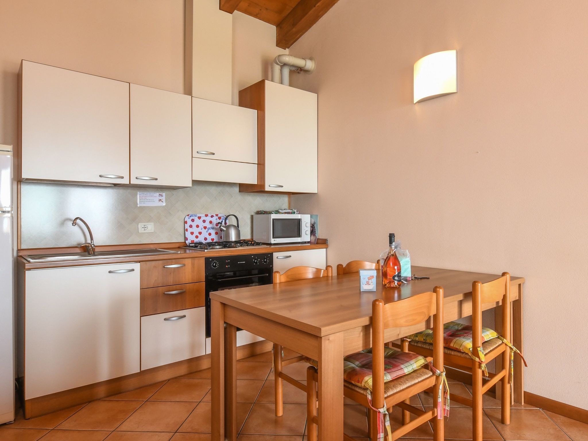 Wohnung in Moniga Del Garda mit Seeblick-Binnen