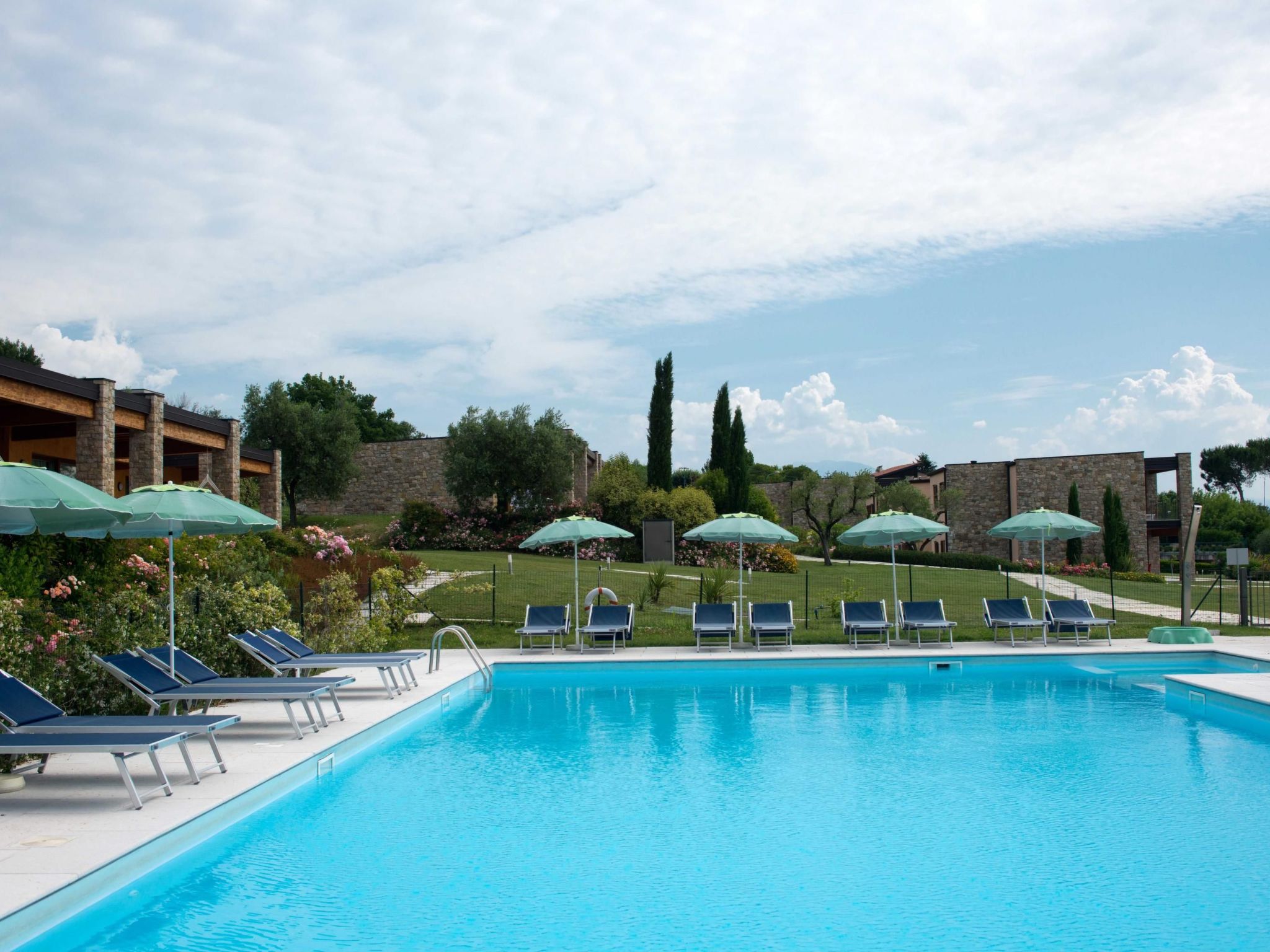 Zweizimmerwohnung Standard Plus-Binnen