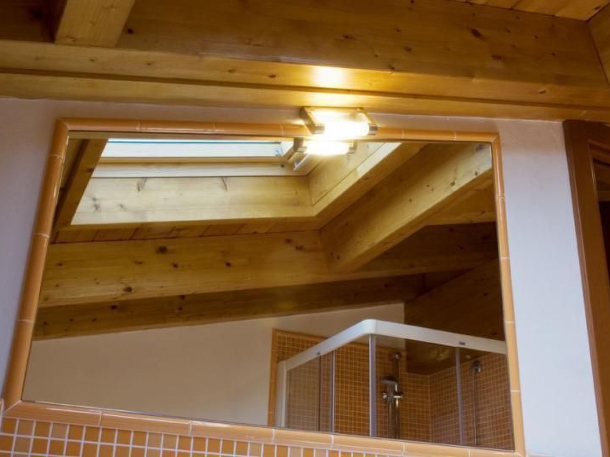 Wohnung mit Jacuzzi und Terrasse-Image-tags.info