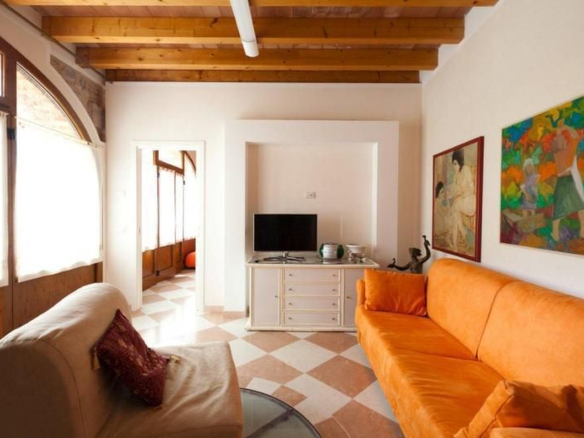 Wohnung mit Terrasse