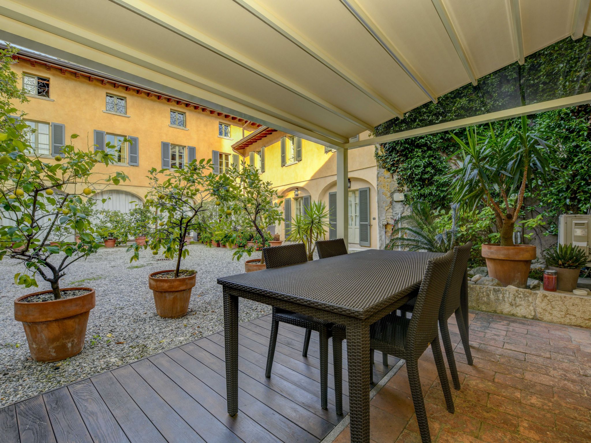 Wohnung mit Terrasse-Image-tags.info