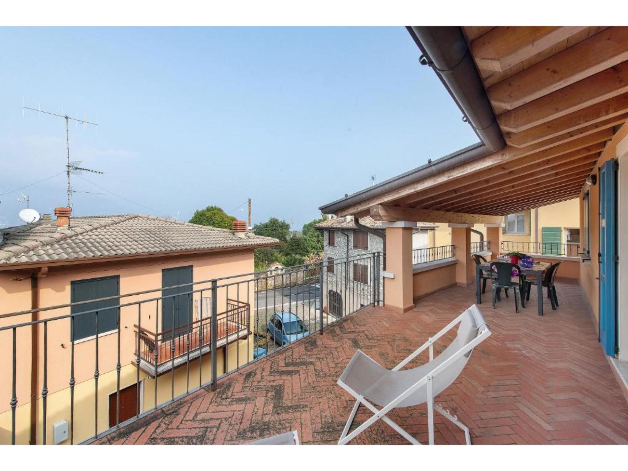 Terrazzo Portese - Draußen