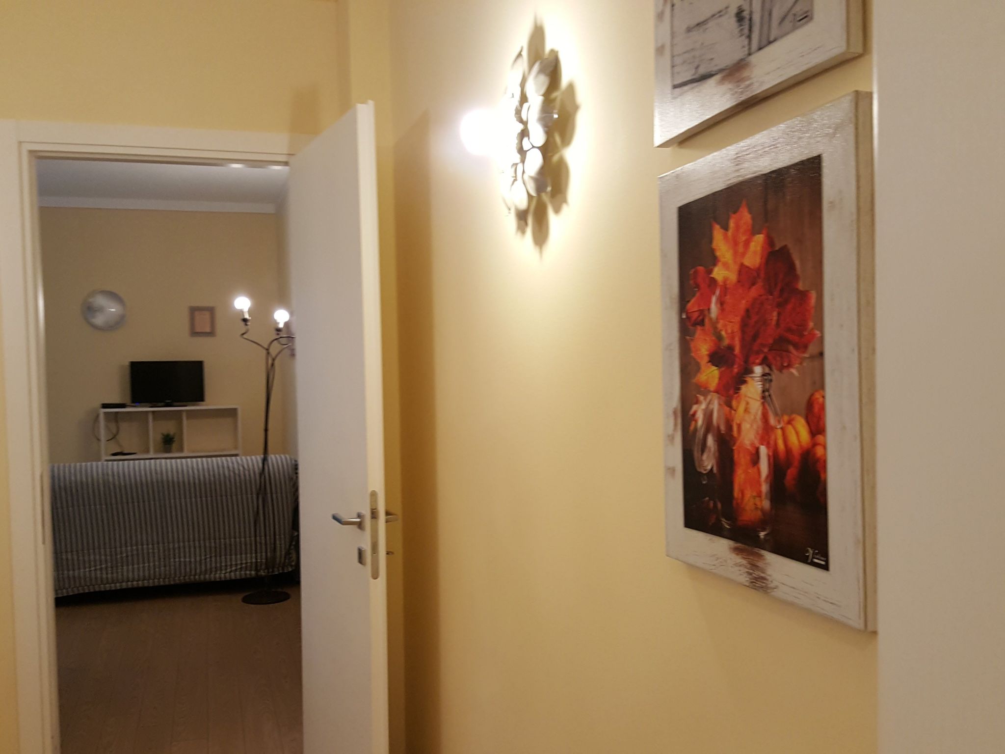 Wohnung 'Mercedes' mit Schwimmbad-Binnen