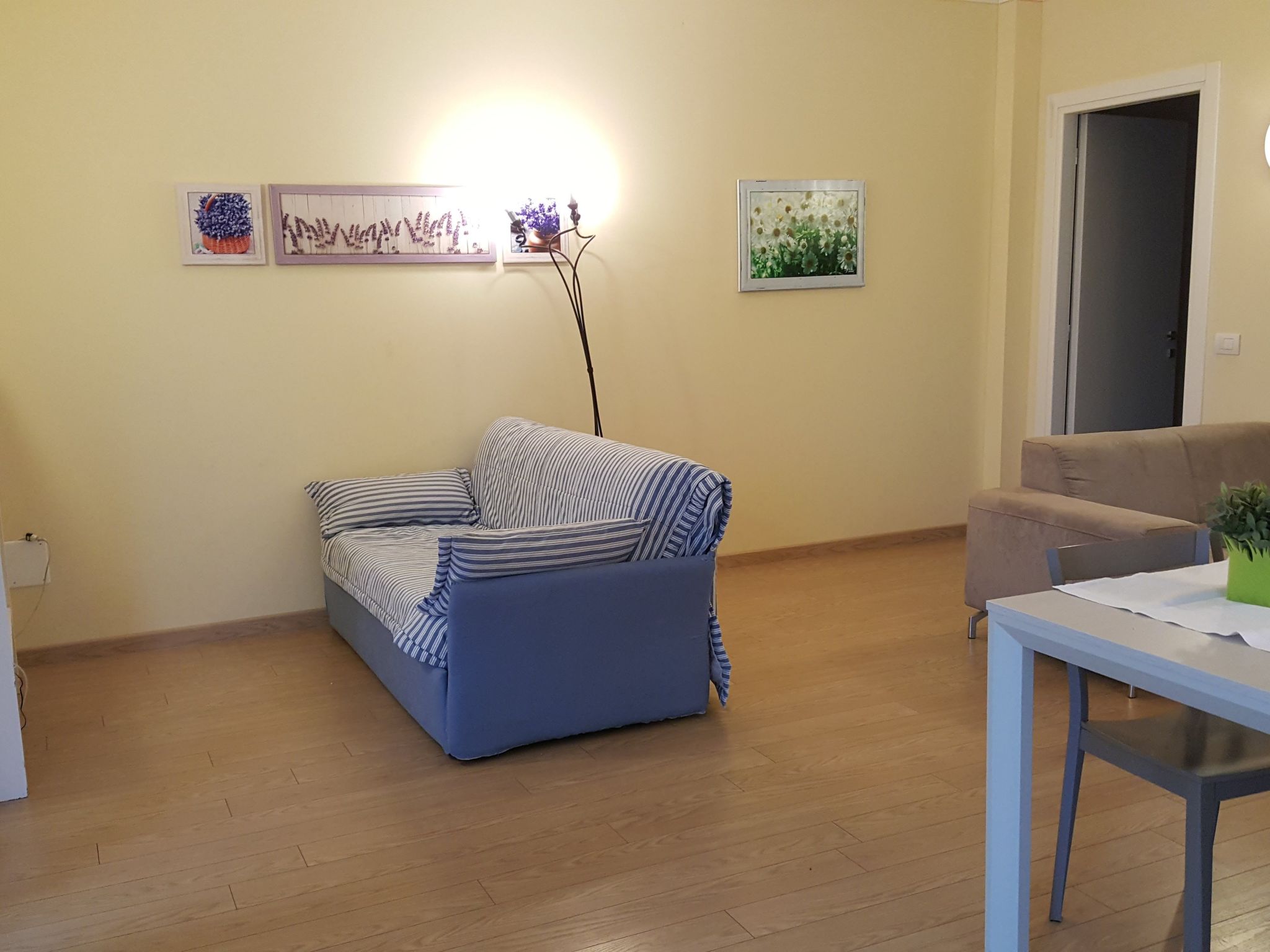 Wohnung 'Mercedes' mit Schwimmbad-Binnen