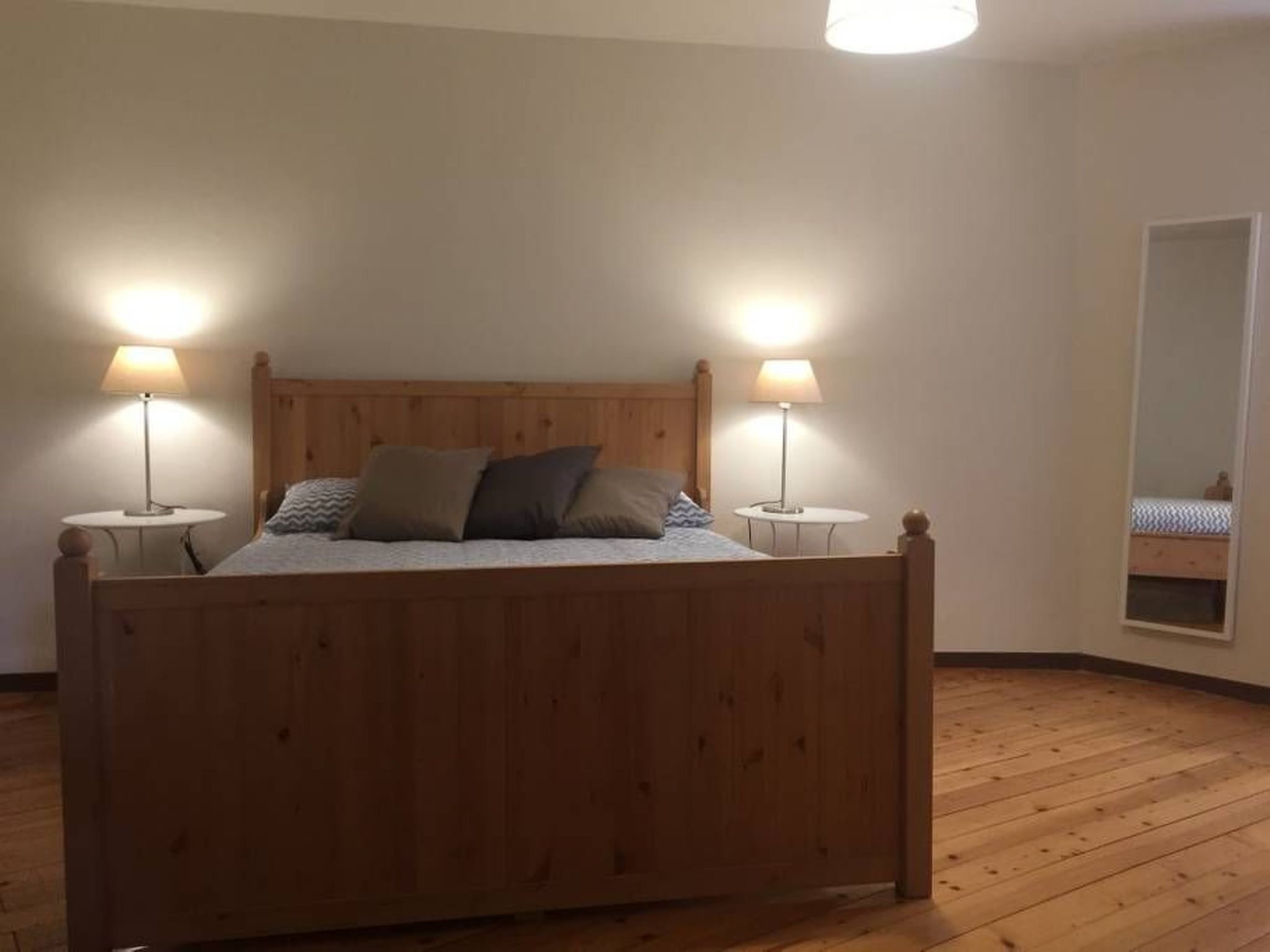 Wohnung mit Wi-Fi-Drinnen