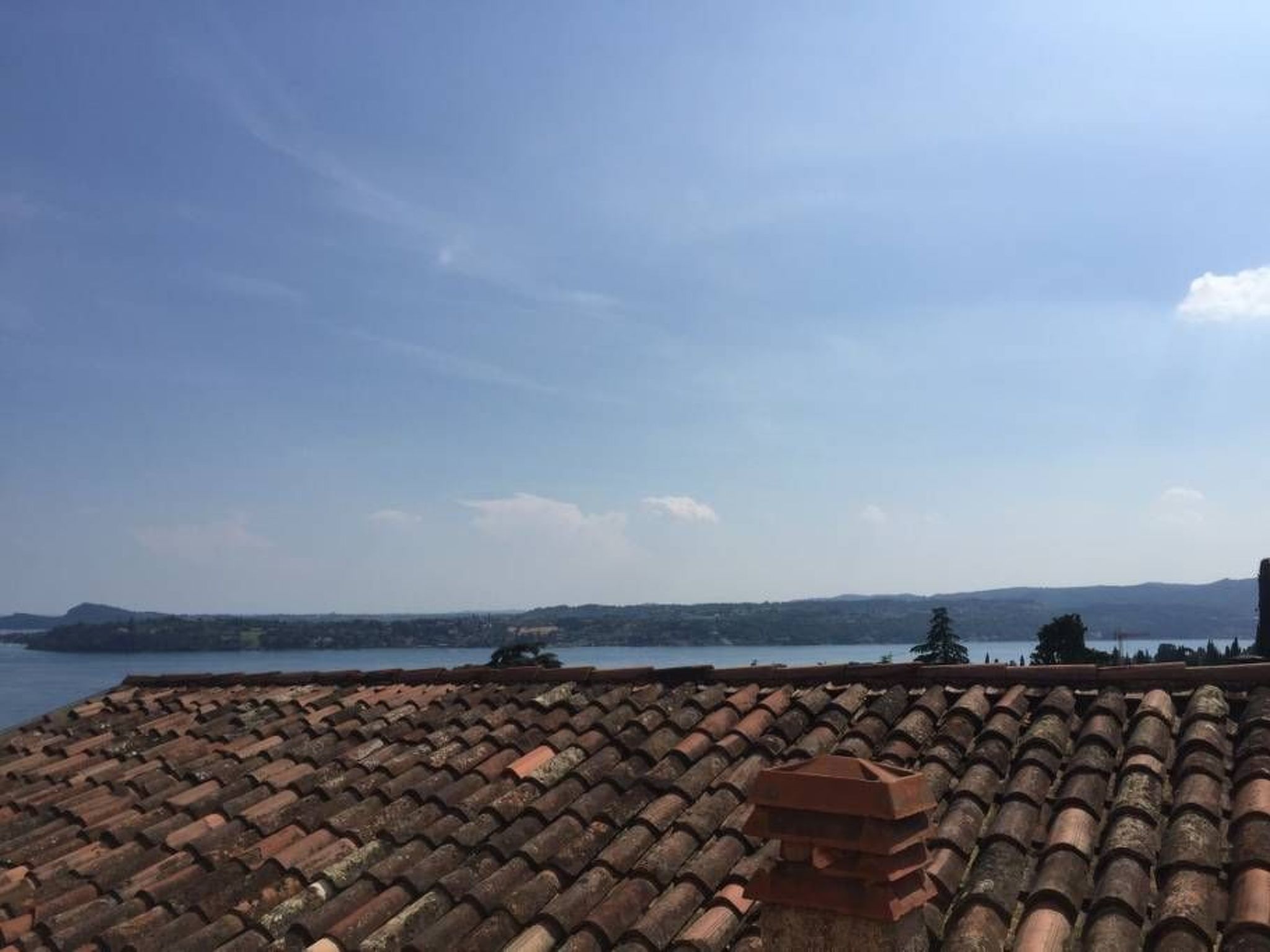 Wohnung mit Wi-Fi-Drinnen