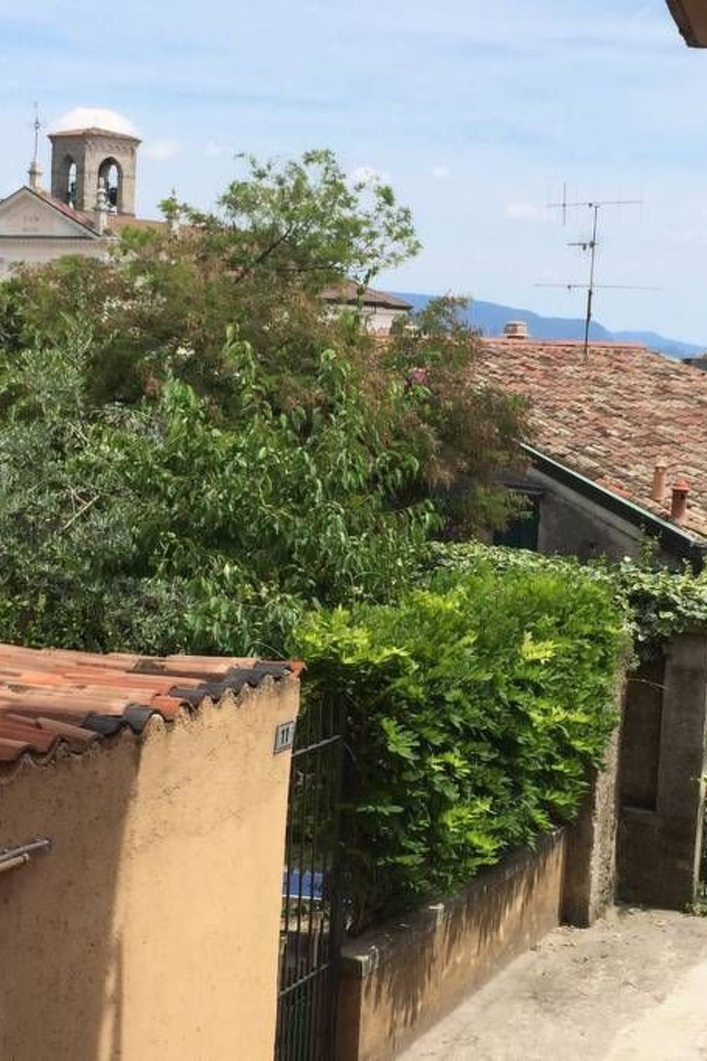 Wohnung mit Wi-Fi-Drinnen