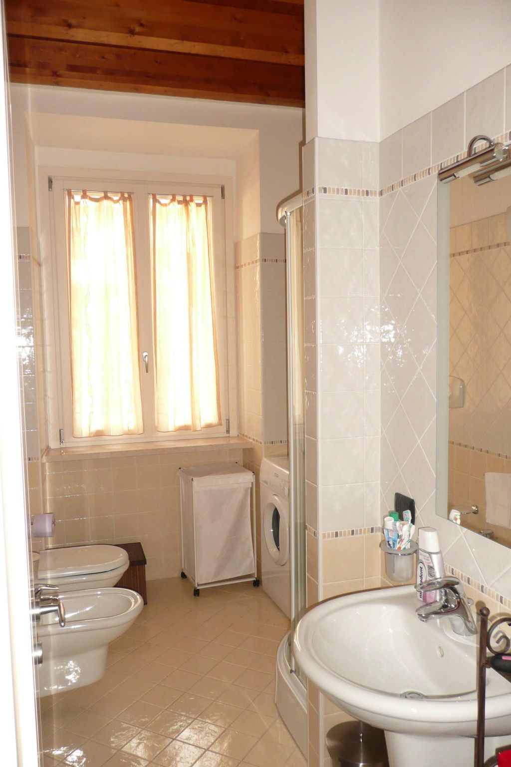 Stilvolle Wohnung in Toscolano Maderno-Binnen