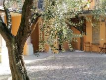 'Ca' due Olivi' mit Terrasse