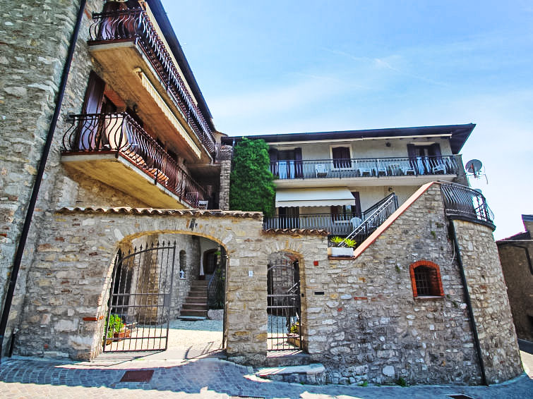 Search and Stay destination Provincia di Brescia, Lombardia - Italy from AU$ 111. Adalgisa